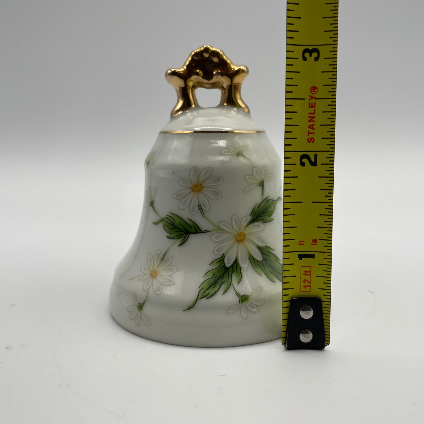 Vintage Lefton China Daisy Hand painted Japan Bell Beautiful!