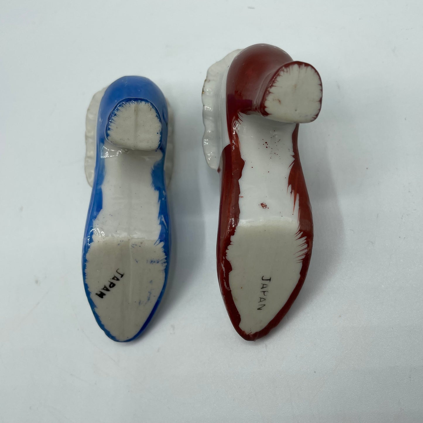 Vintage Victorian Porcelain Mini Shoes Hand Painted, Set of 2- Japan
