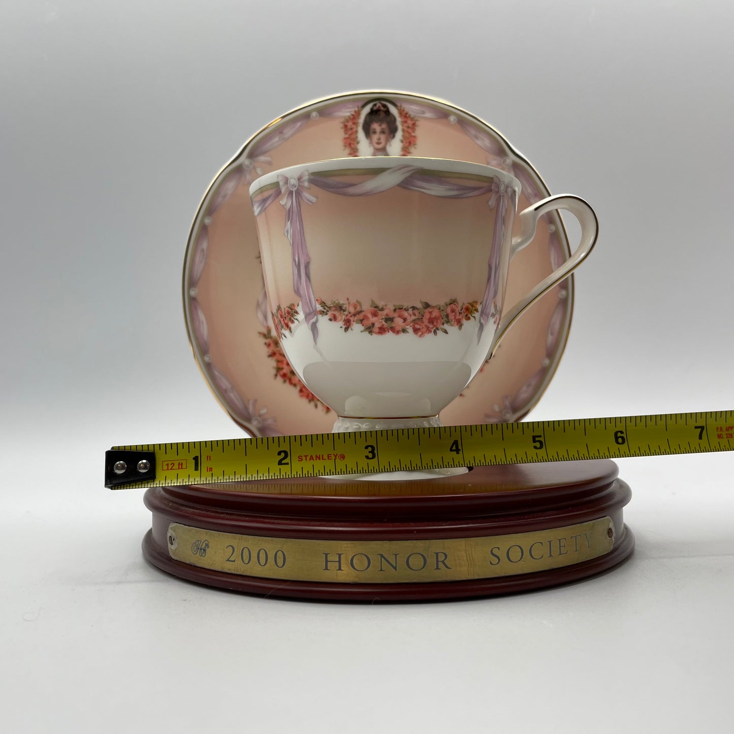 2000 Avon Honor Society Cup & Saucer with Stand