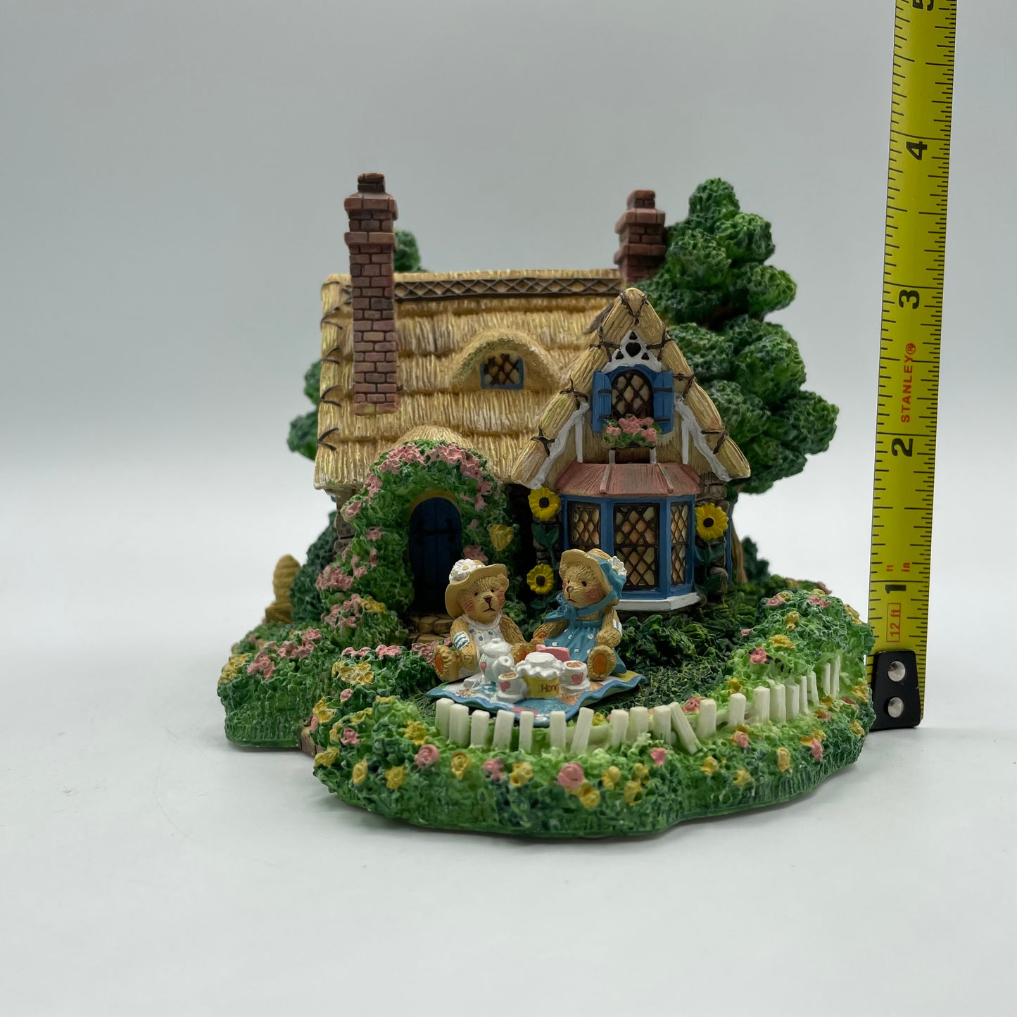 Cherished Teddies Village Sculpture Collection- "Picnic for Two"