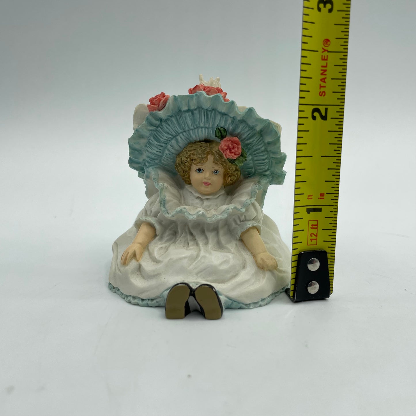 Maud Humphrey Bogart Mini Figurine "Sarah" H5613