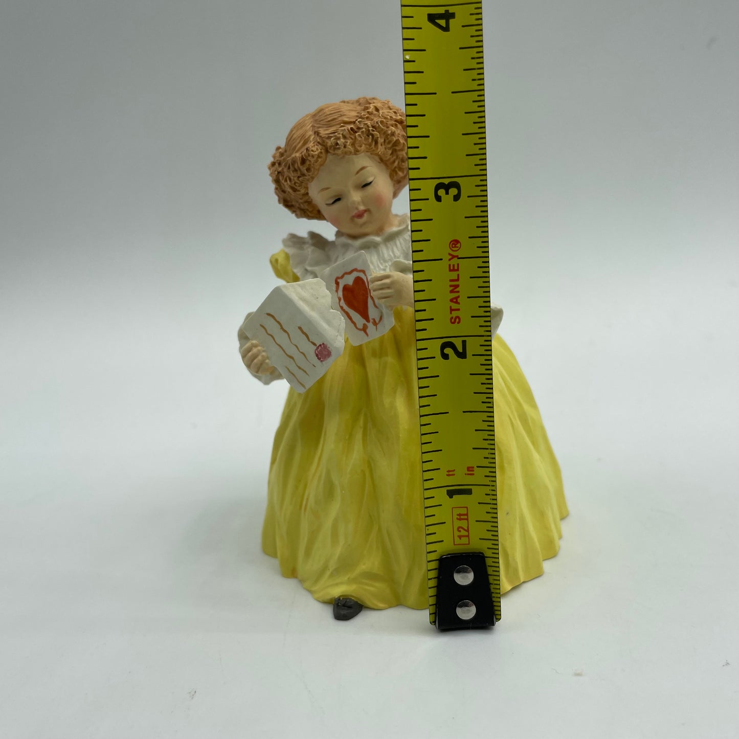 Maud Humphrey Bogart Limited Edition Figurine "Sealed With a Kiss" H1316