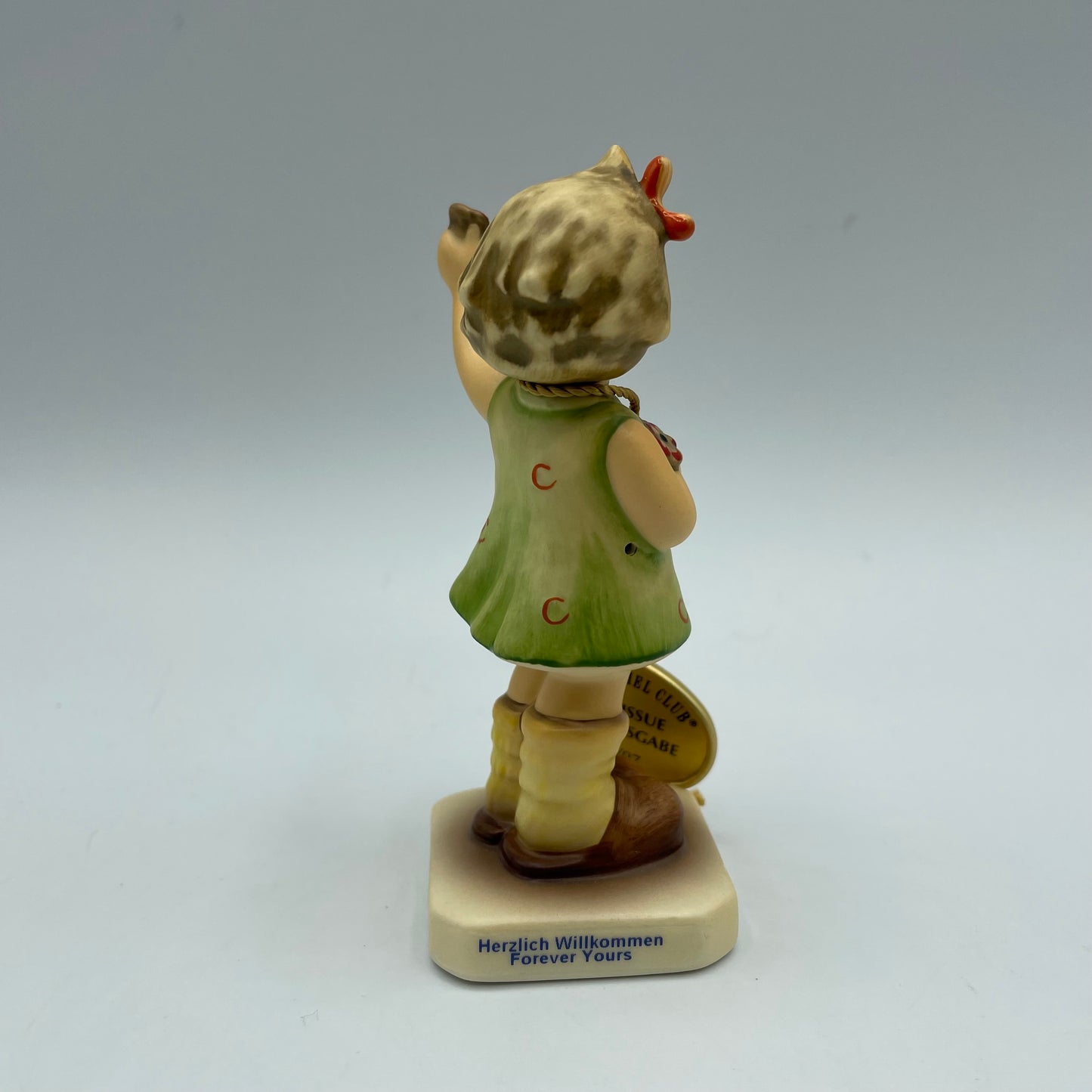 Goebel M.J. Hummel Club Figurine "Forever Yours" 1996/97 1st Issue