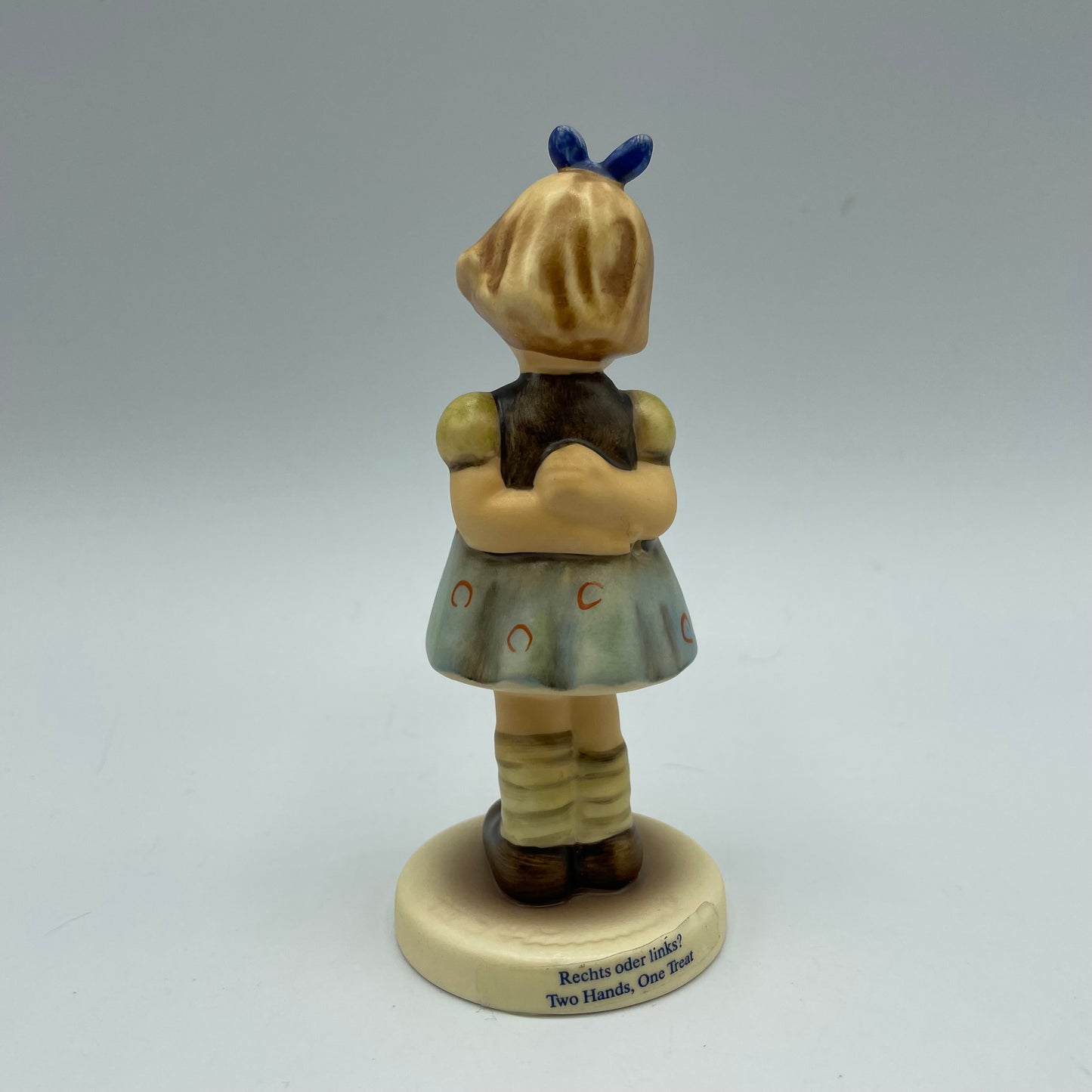 Goebel M.J. Hummel Club Figurine "Two Hands, One Treat" 1988