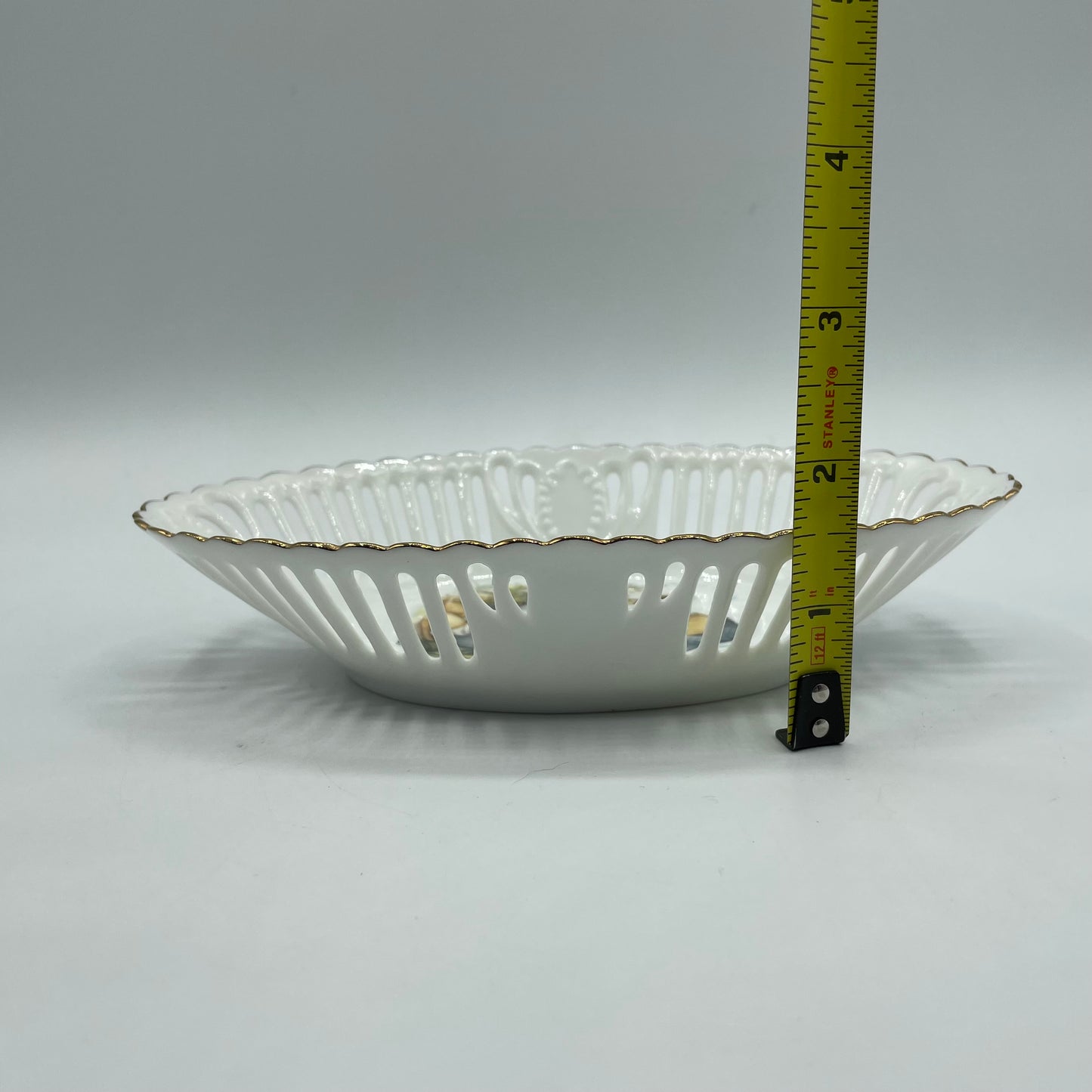 M.J. Hummel "He Loves Me?" Oval Lace Dish Reutter Porzellan Germany