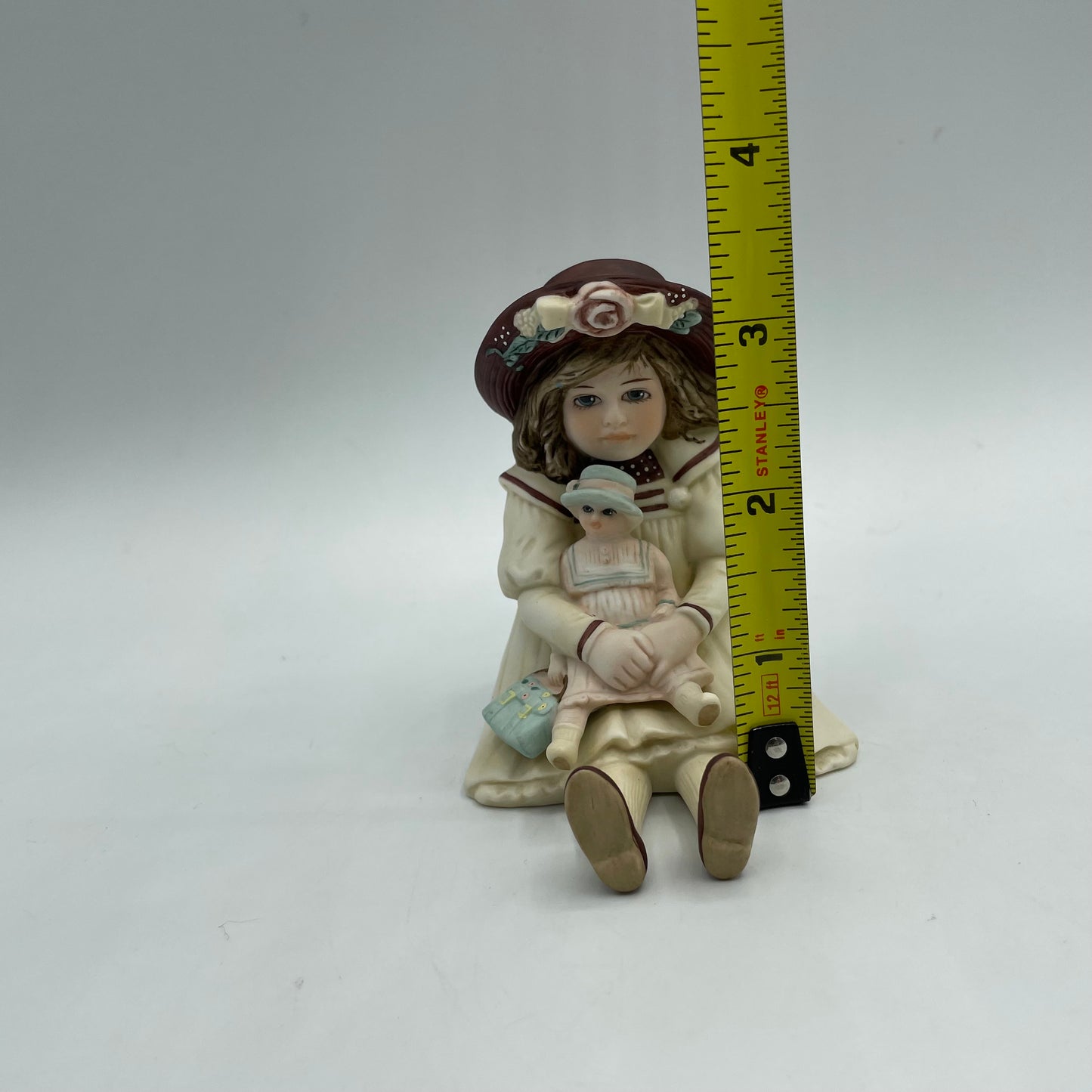 Jan Hagara "Barbara" Collectors Club Figurine #C22341