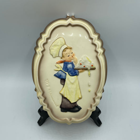 Goebel M.J.Hummel "Baker" Kitchen Baking Mold
