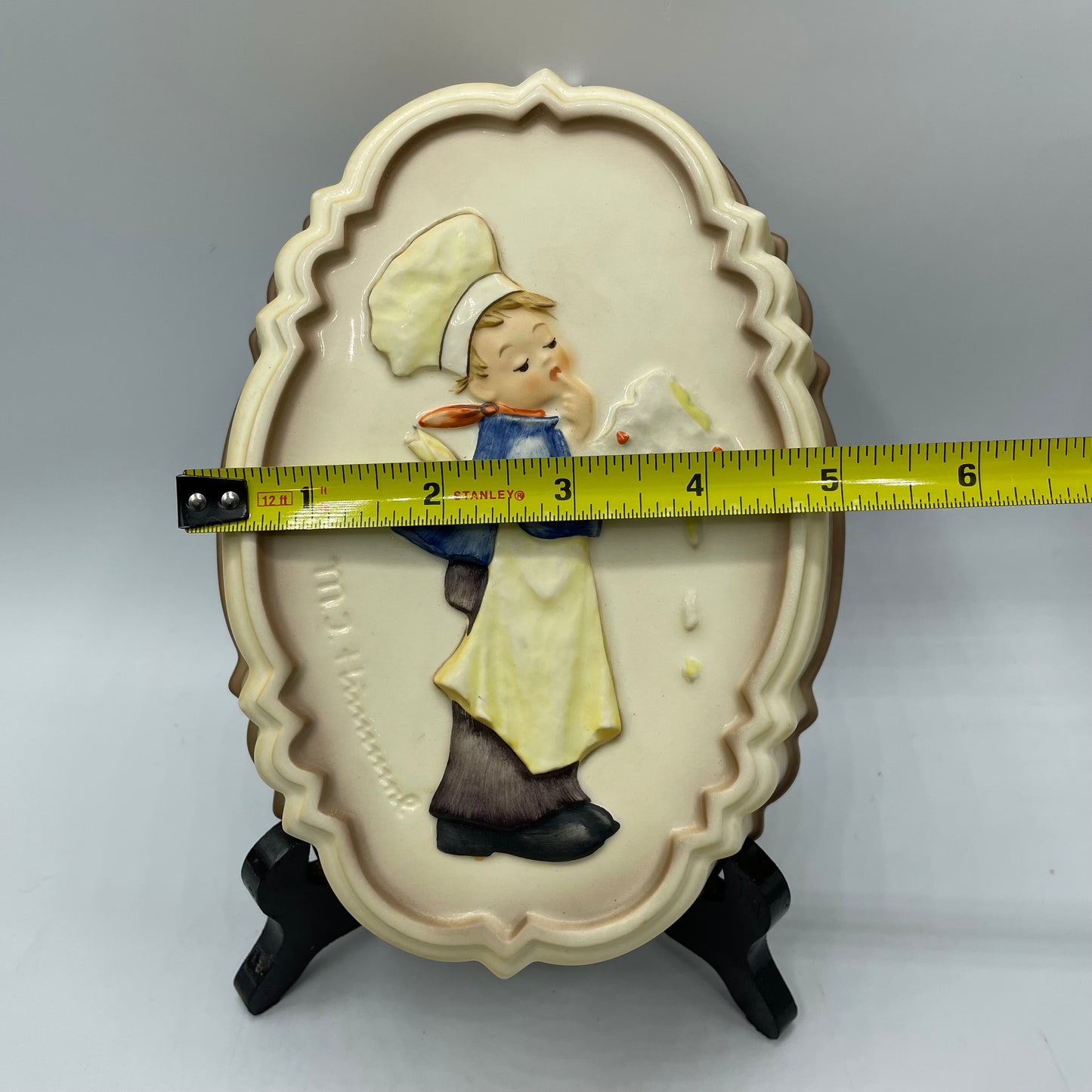 Goebel M.J.Hummel "Baker" Kitchen Baking Mold