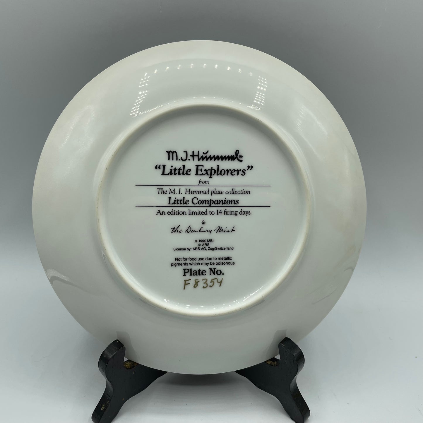 M.J. Hummel "Little Explorers" Little Companions Plate Collection