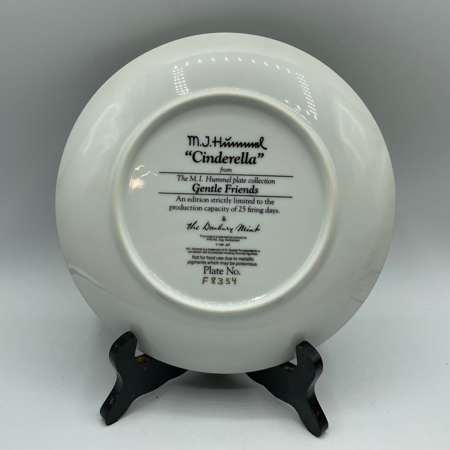 M.J. Hummel "Cinderella" Gentle Friends Plate Collection