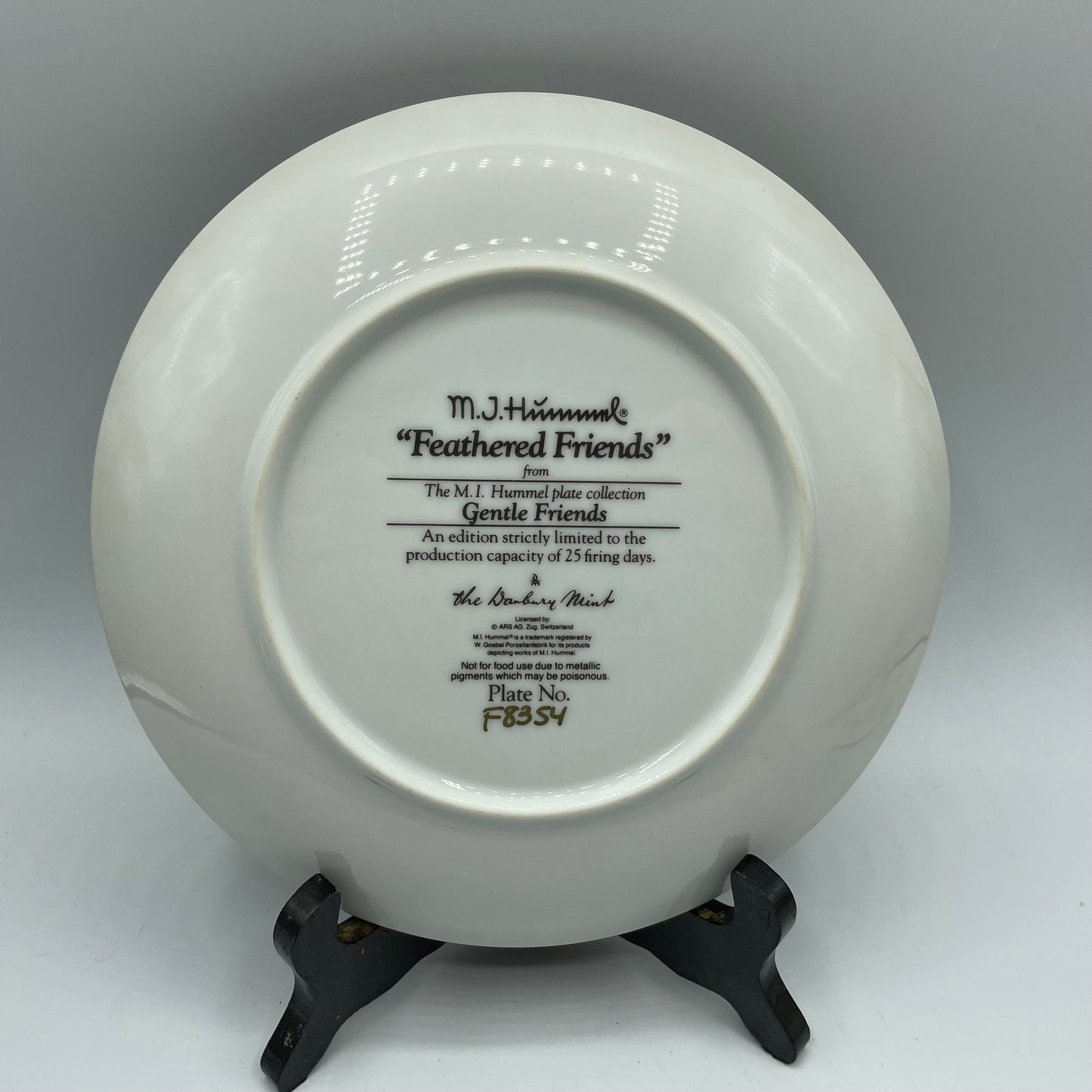M.J. Hummel "Feathered Friends" Gentle Friends Plate Collection