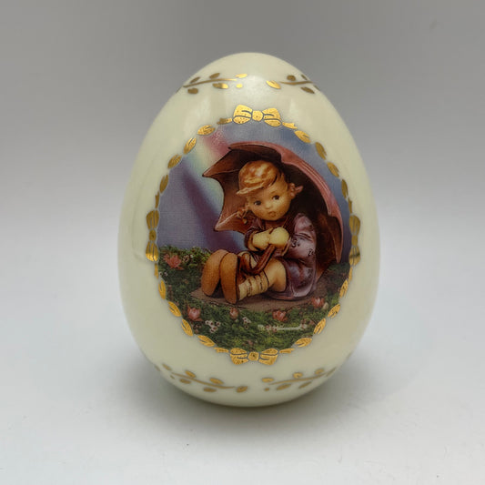 M.J. Hummel Porcelain Egg "Umbrella Girl" 1993 Danbury Mint