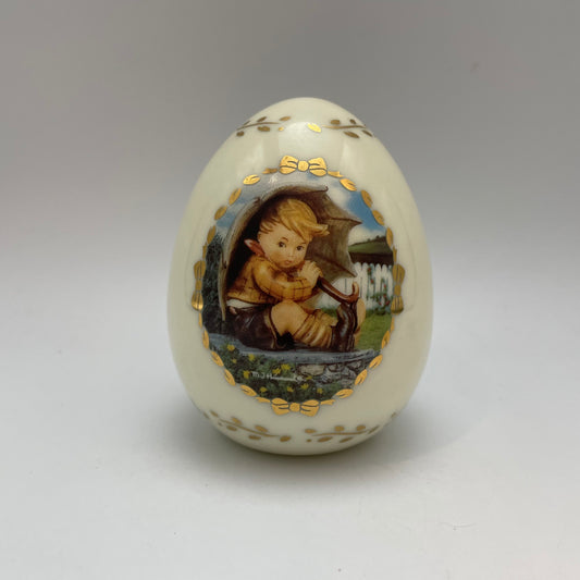 M.J. Hummel Porcelain Egg "Umbrella Boy" 1994 Danbury Mint