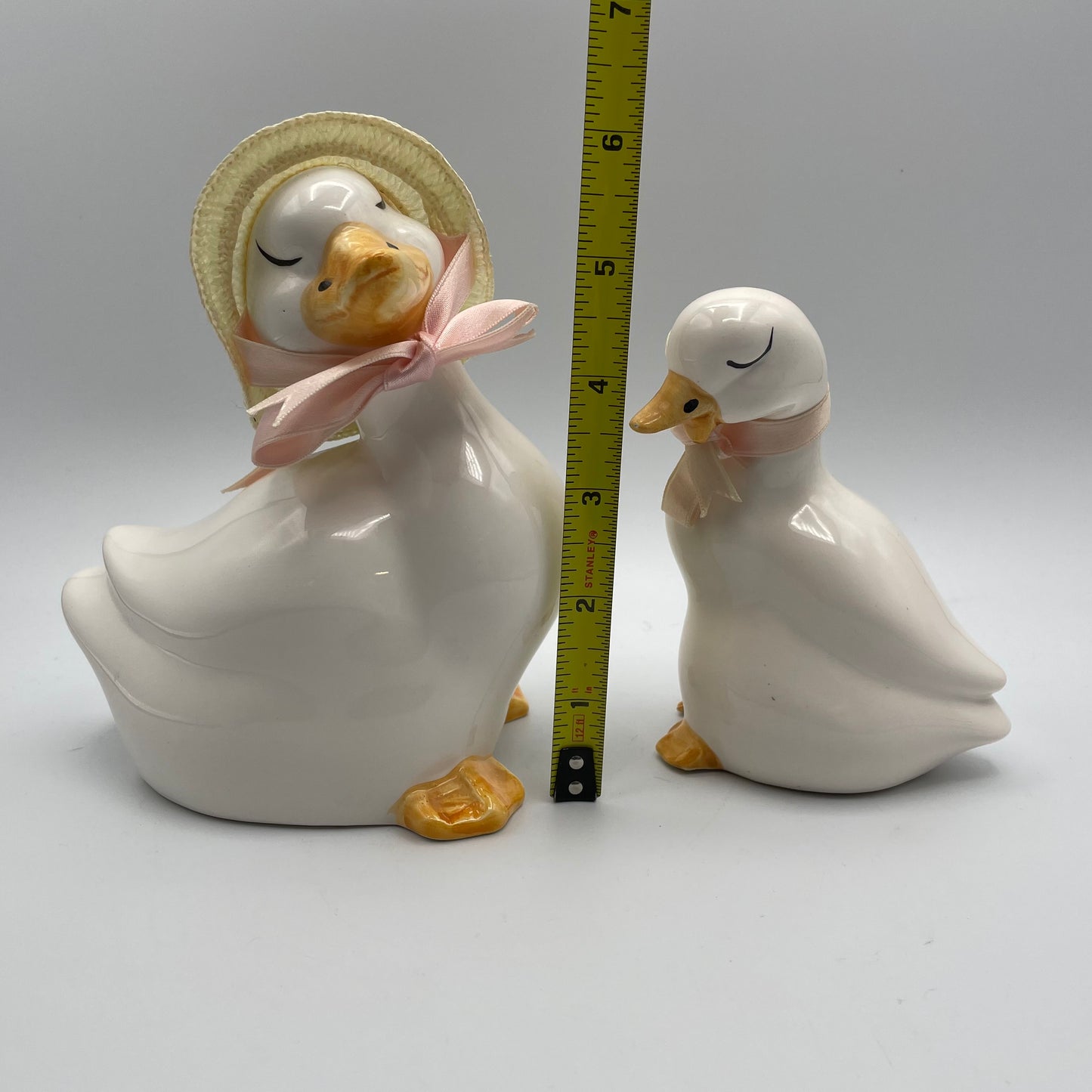 Adorable Duck Set- Bonnet and Bows - Nostalgia 2 Now