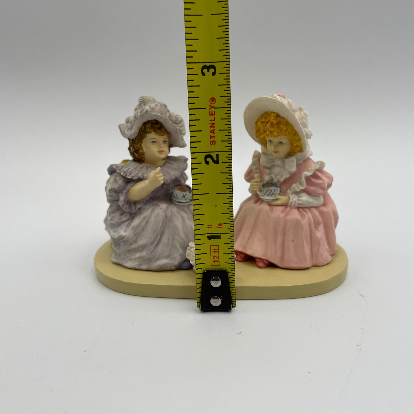 figurine height measurement