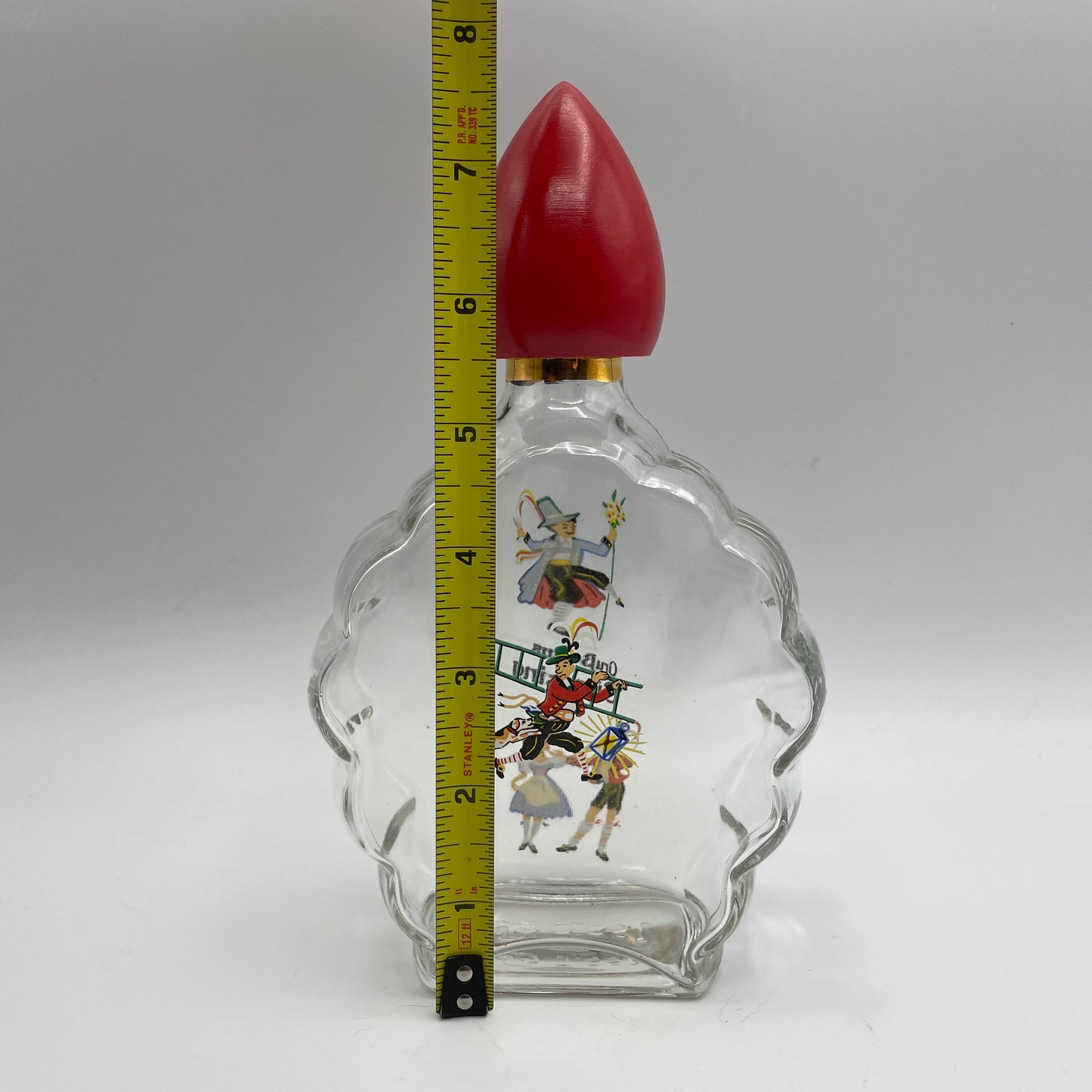 Vintage Liquor Bottle and Shot glasses, "Grub aus Gussing"