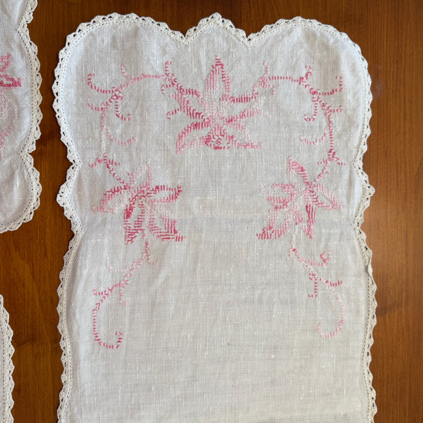 Embroidered Table Runner/Scarf Set, Pink Floral