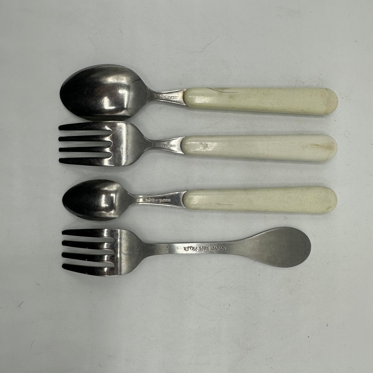 Chef Mickey Fork (1), Spoons(2) & Winnie The Pooh Fork (1) Lot of 4