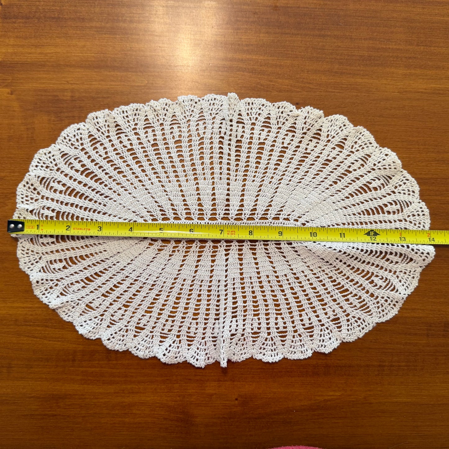 Doilies, Mixed Lot of 7