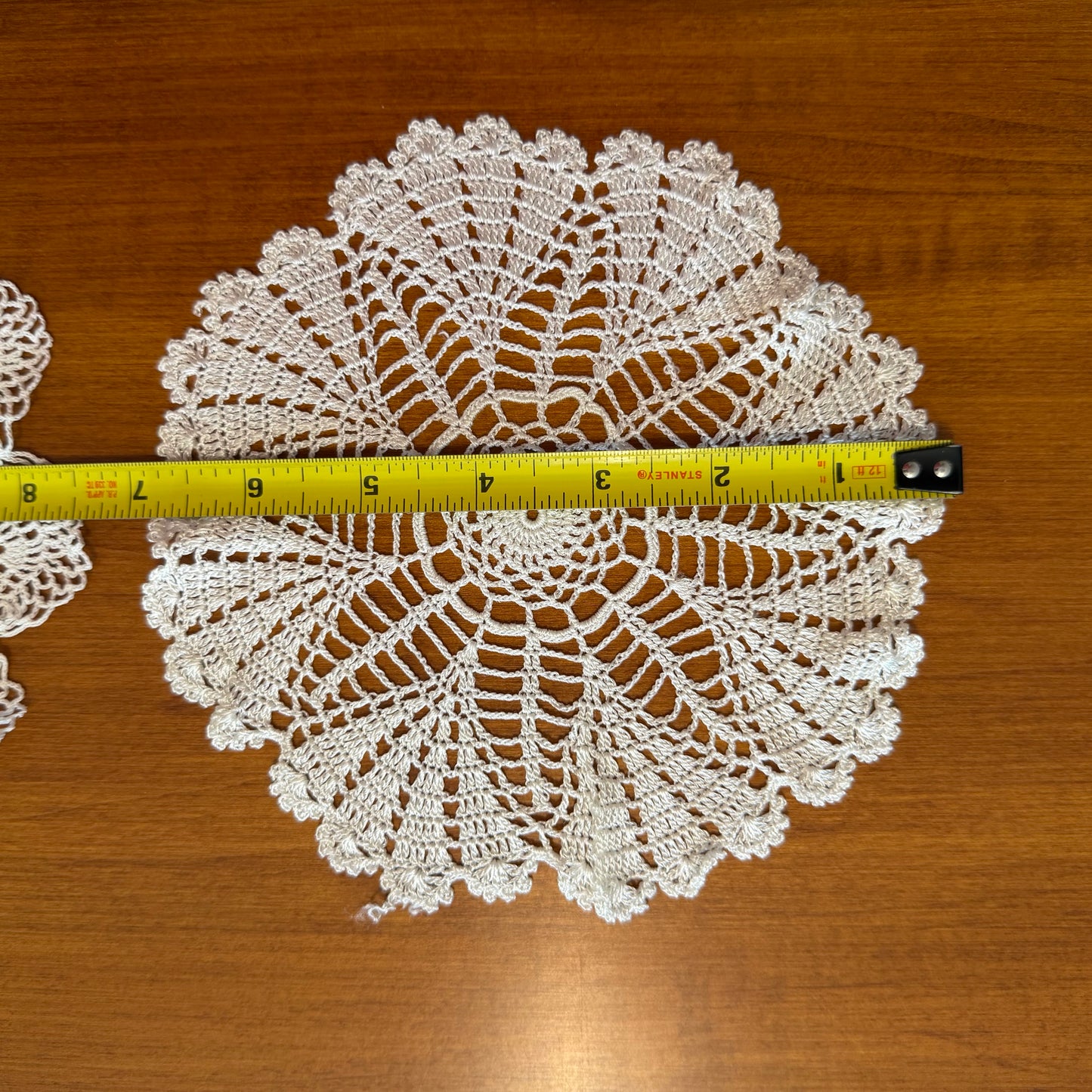 Doilies, Mixed Lot of 7