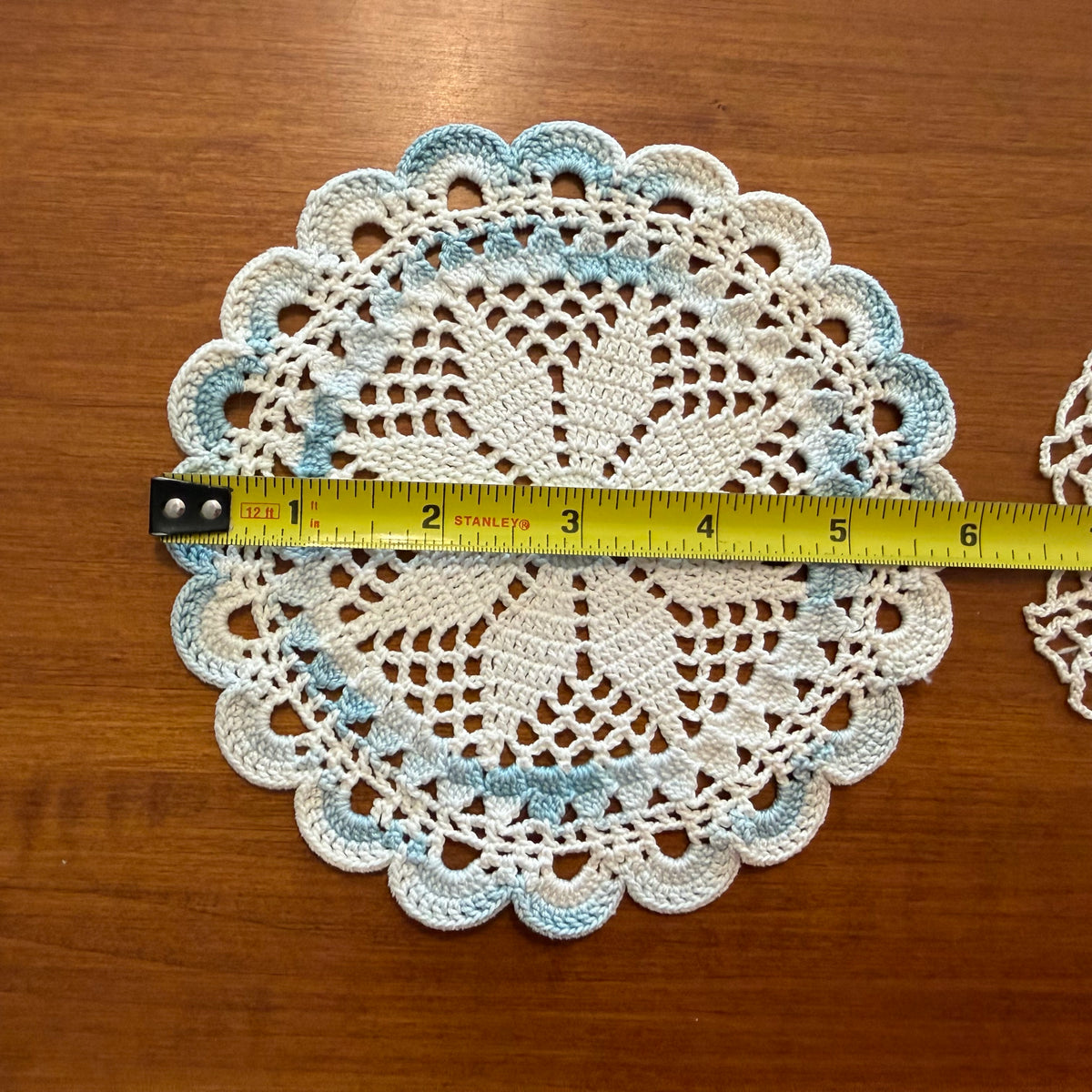 Doilies, Mixed Lot of 7