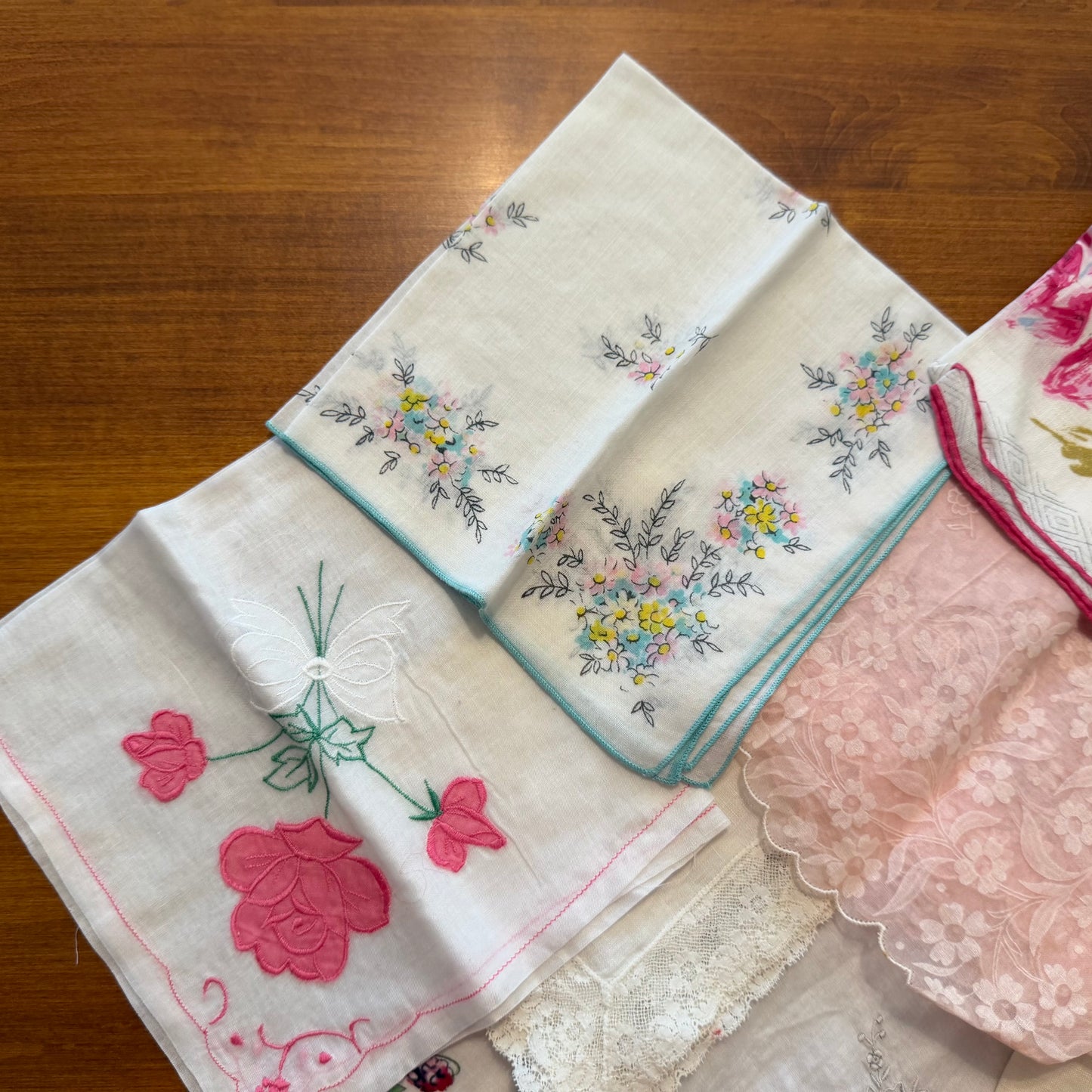 Mixed Lot of 10 Hankies
