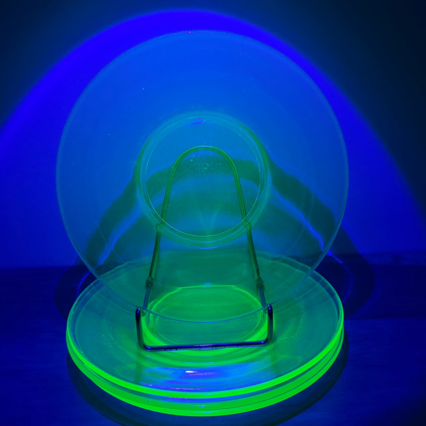 Uranium Luncheon Plates, Set of 4