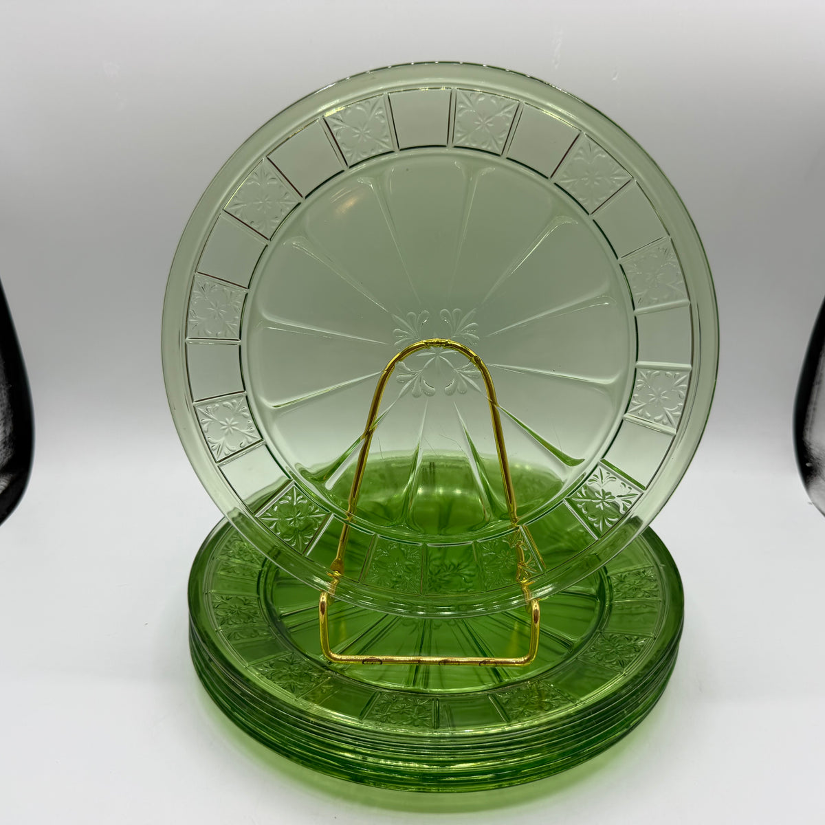 Jeannette Doric Uranium 9" Lunch Plate, Set of 6