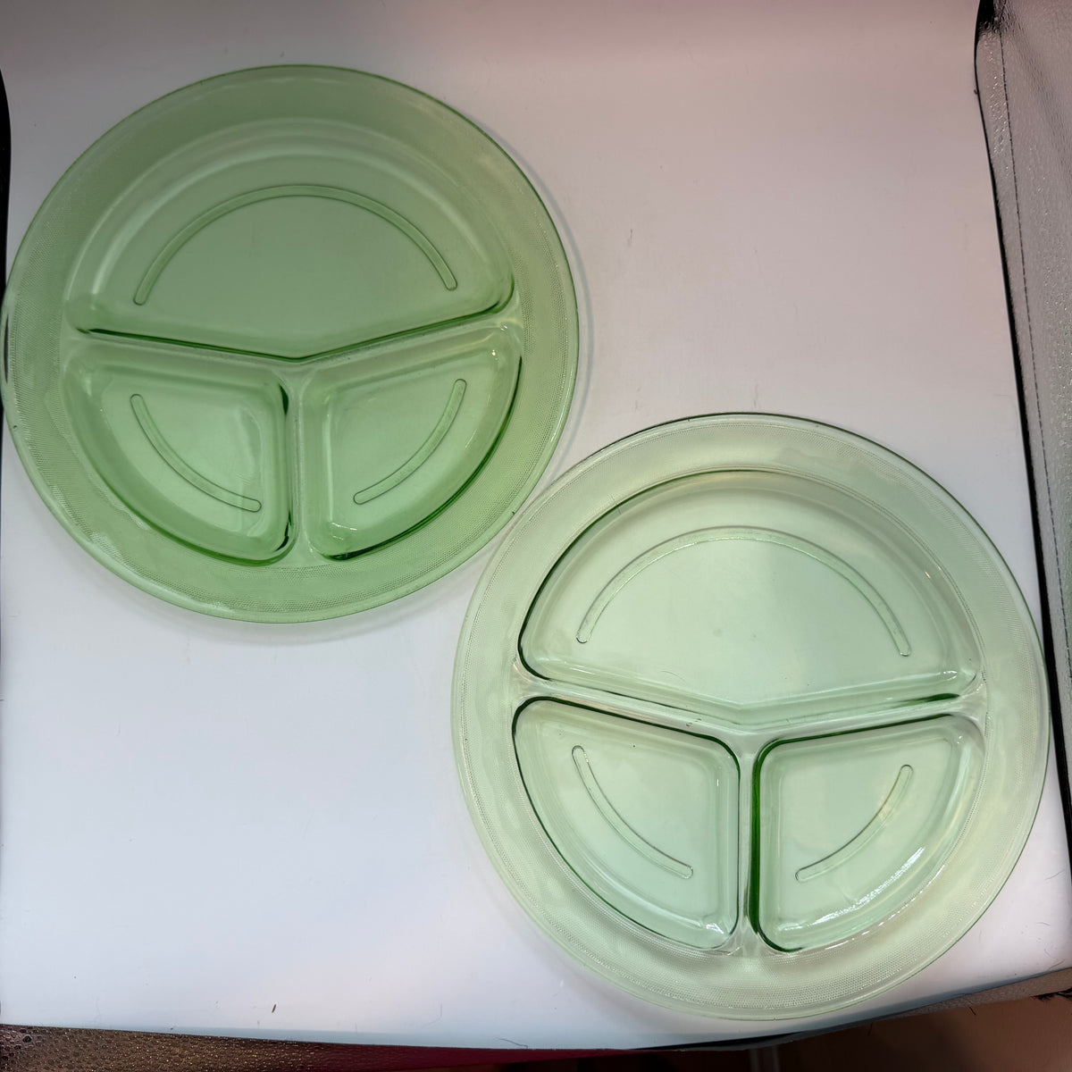 Uranium Grill Plates, Depression Glass, Set of 6