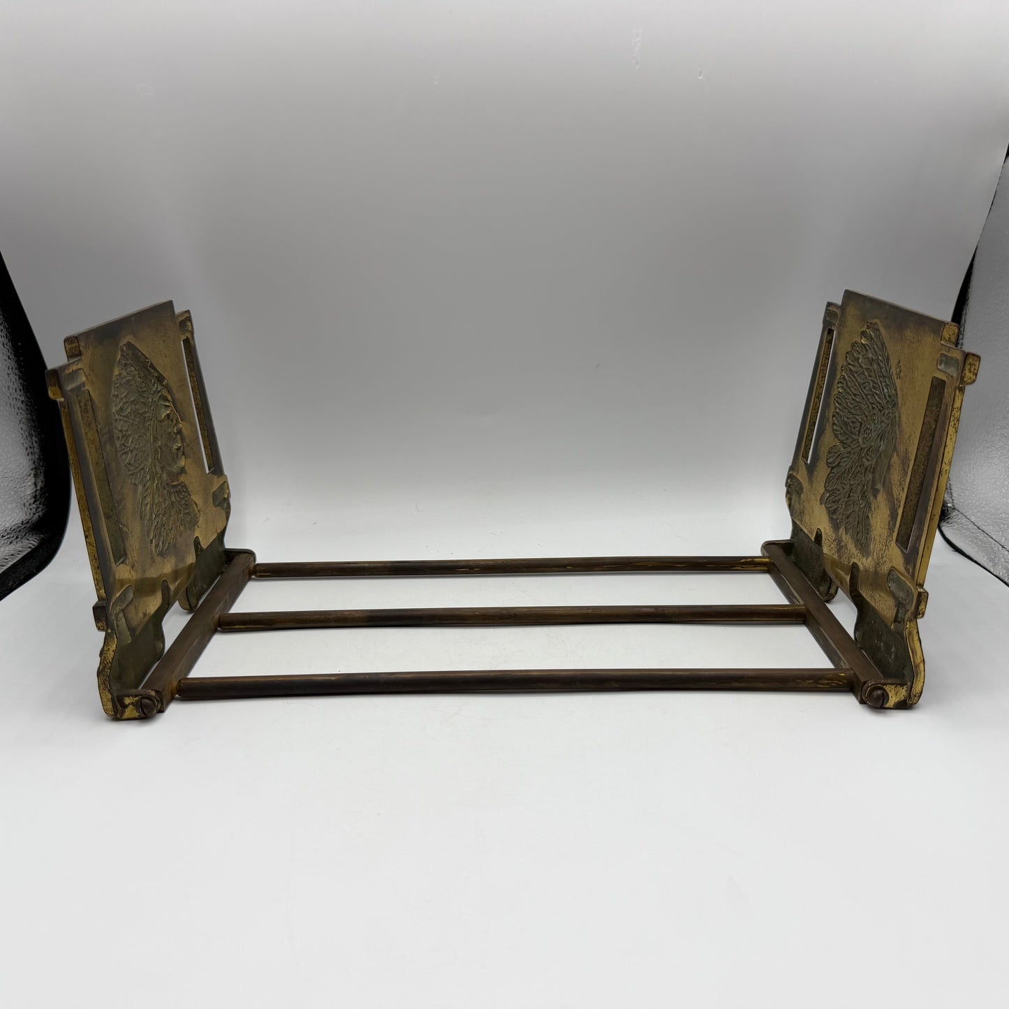 Antique Judd Mfg. Native American Indian Chief Extending Bookends