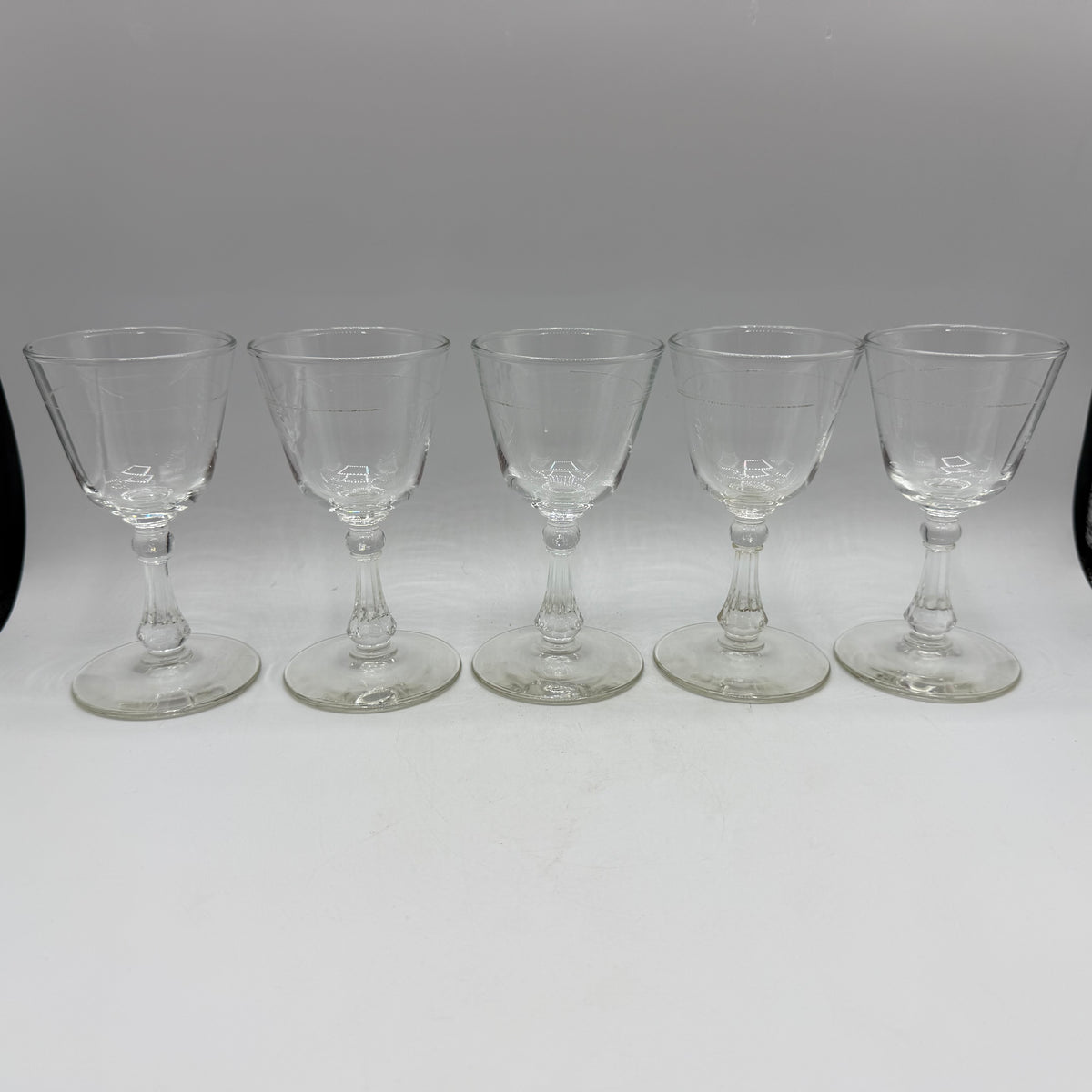Libbey Colombian Clear Cocktail Glasses, Lined , Set of 5