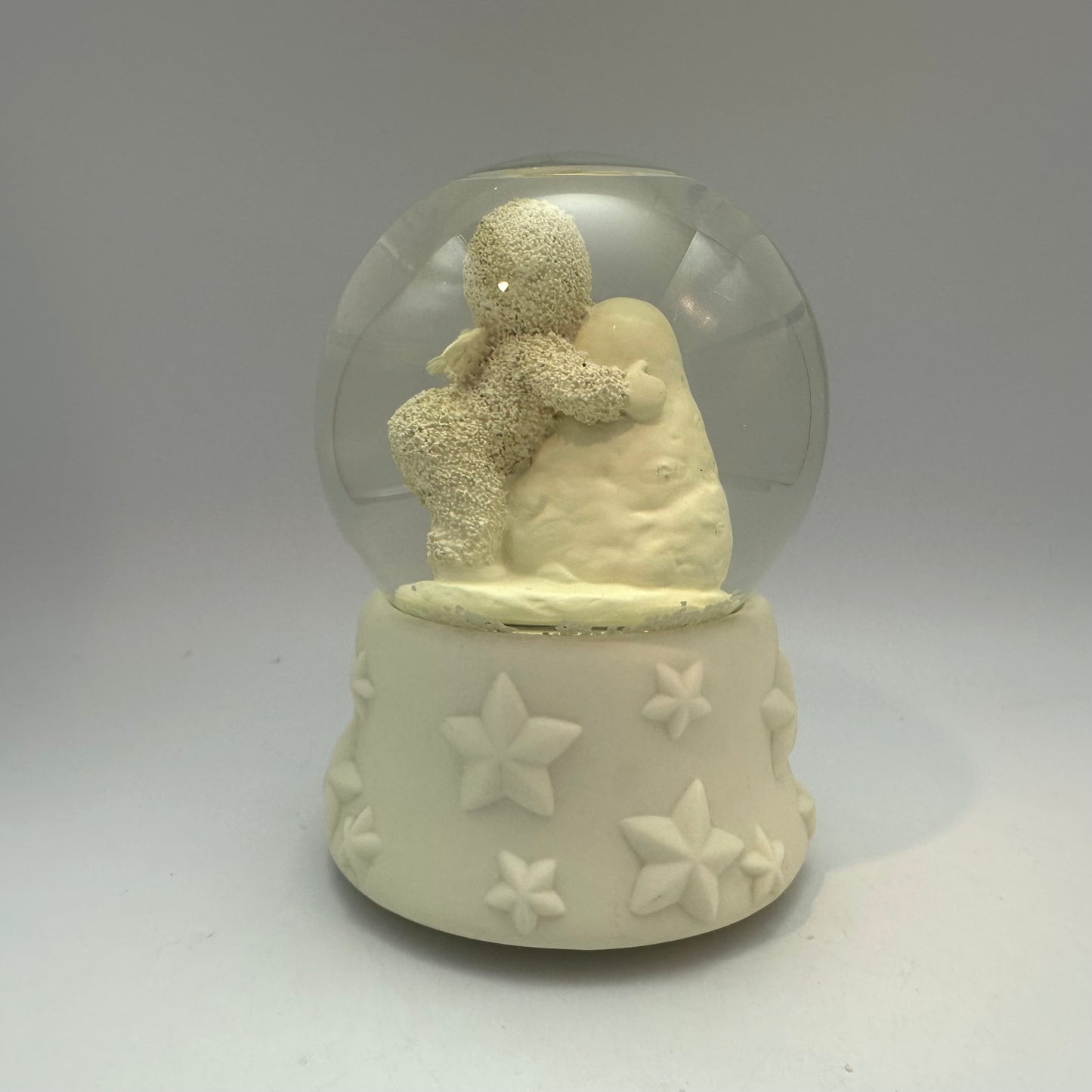 Snowbabies I'll Hug You Goodnight Musical Snow Globe