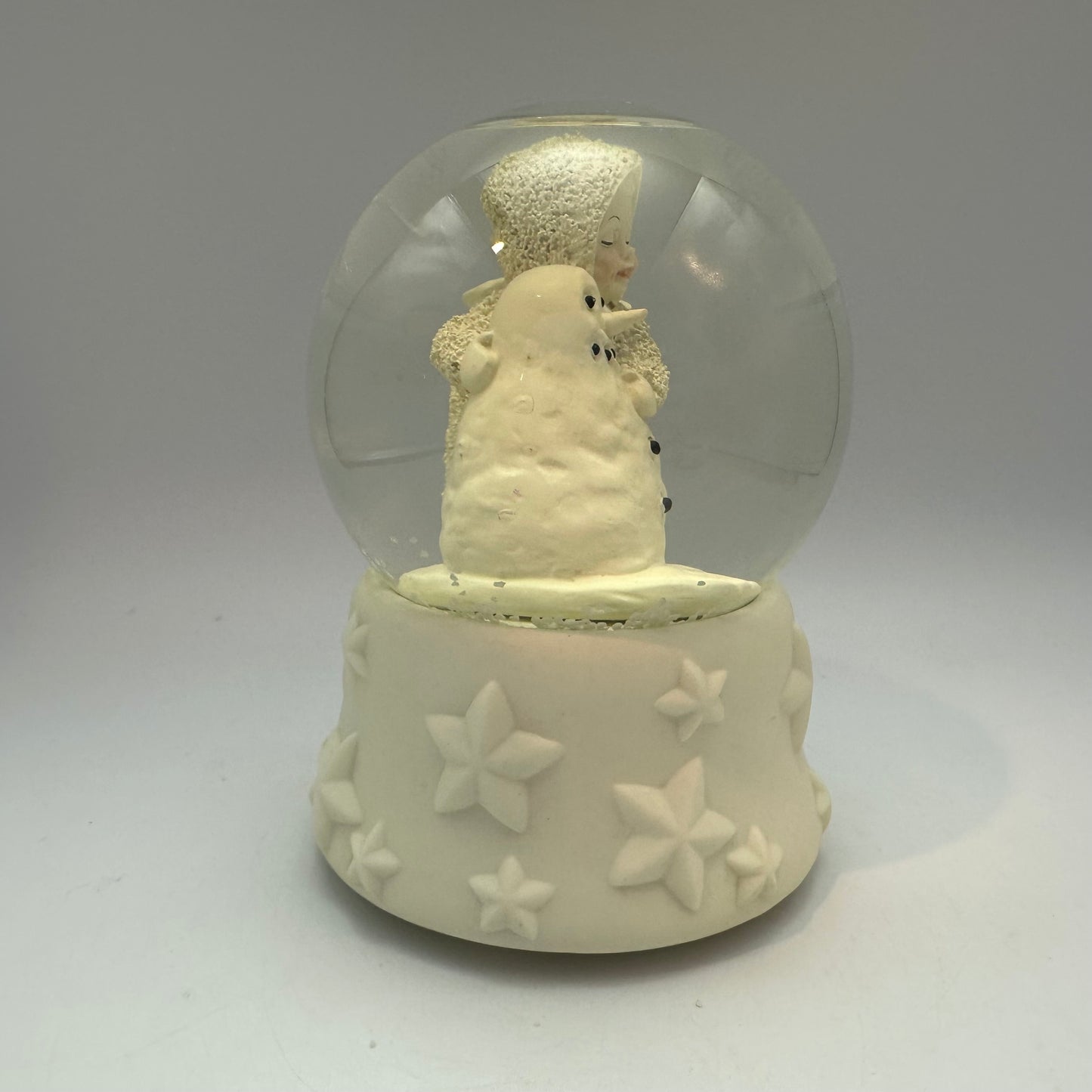 Snowbabies I'll Hug You Goodnight Musical Snow Globe