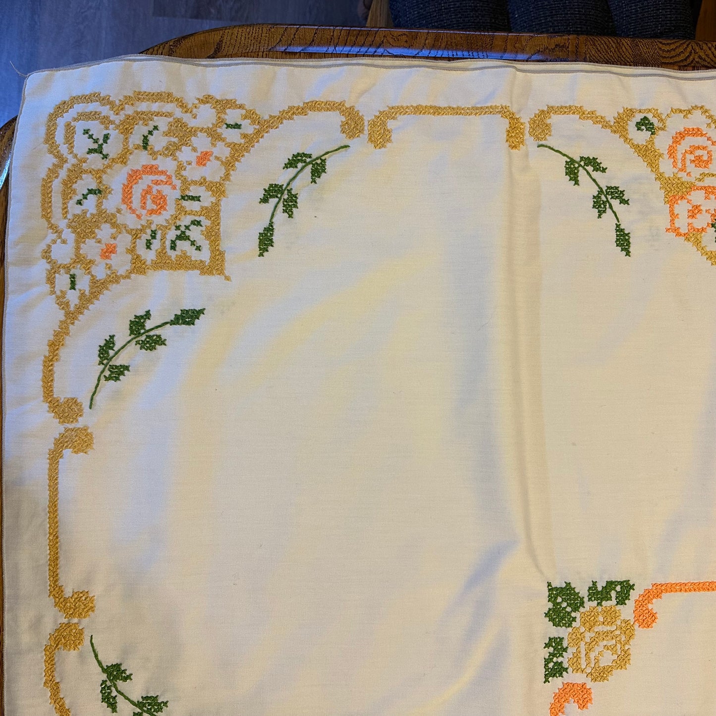 1970s Cross Stitched Floral Pattern Tablecloth, 66 X 50