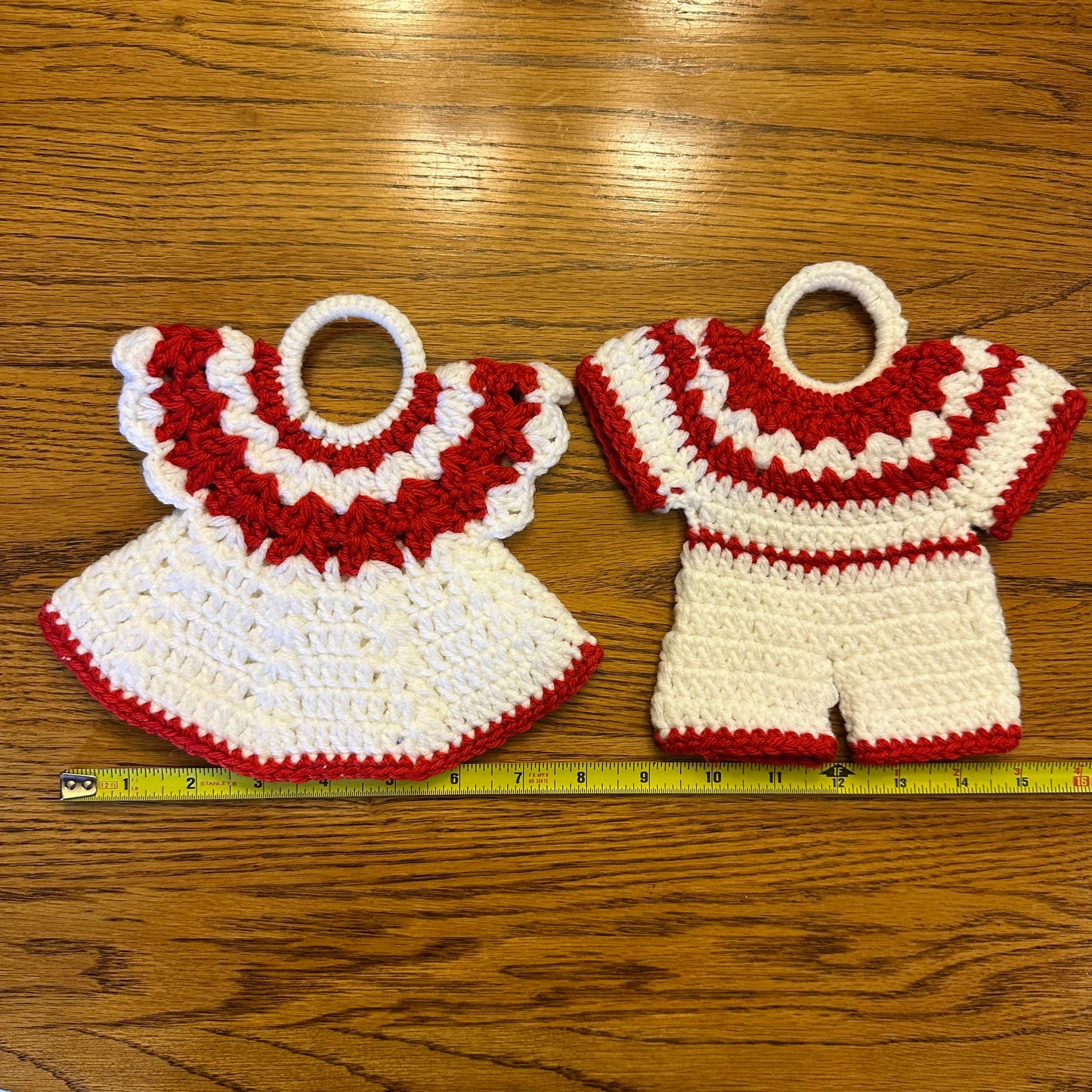 Vintage Hot Pads, Lot of 2, Red and White