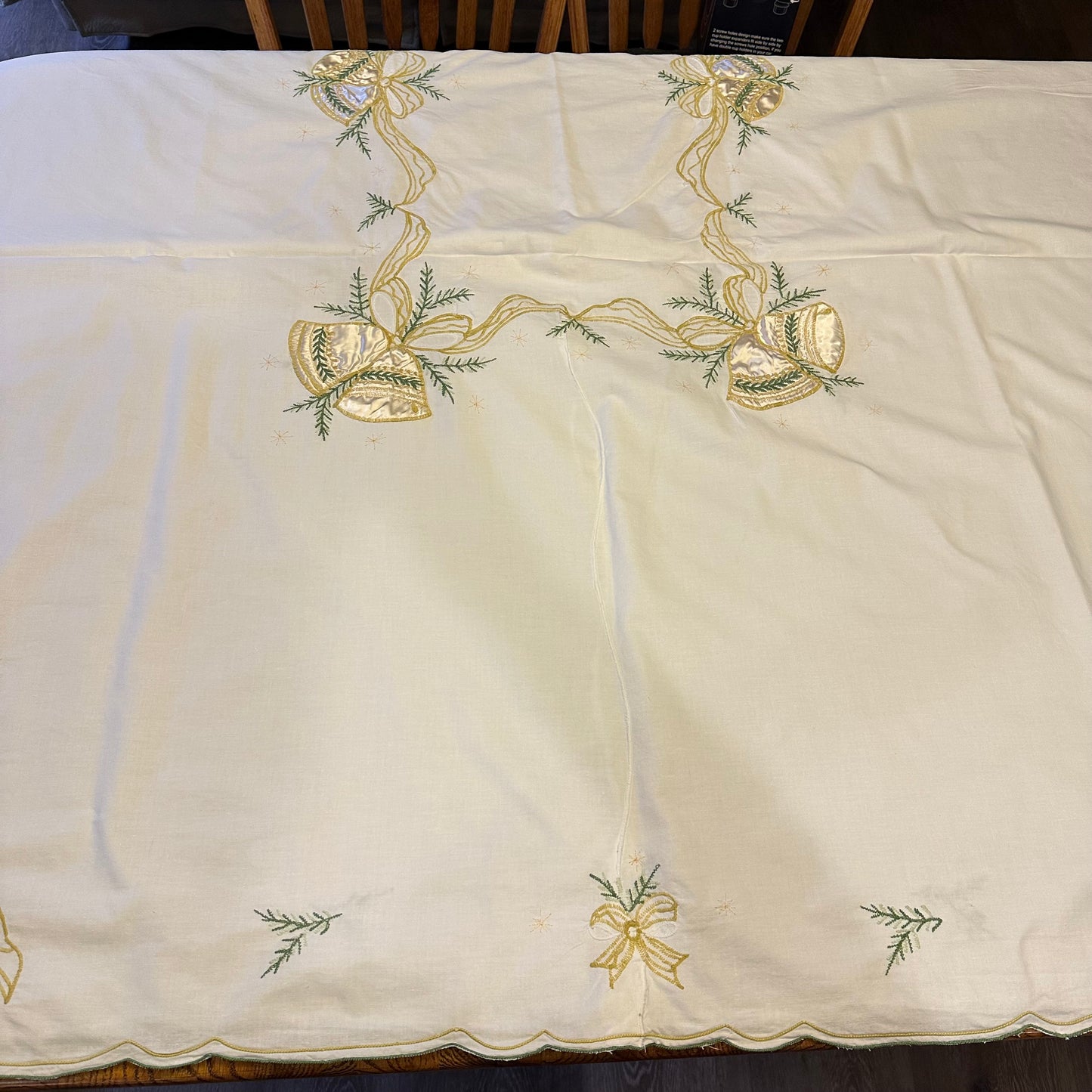 Holiday Bells and Bows Embroidered Tablecloth With 12 Napkins, 112 X 61