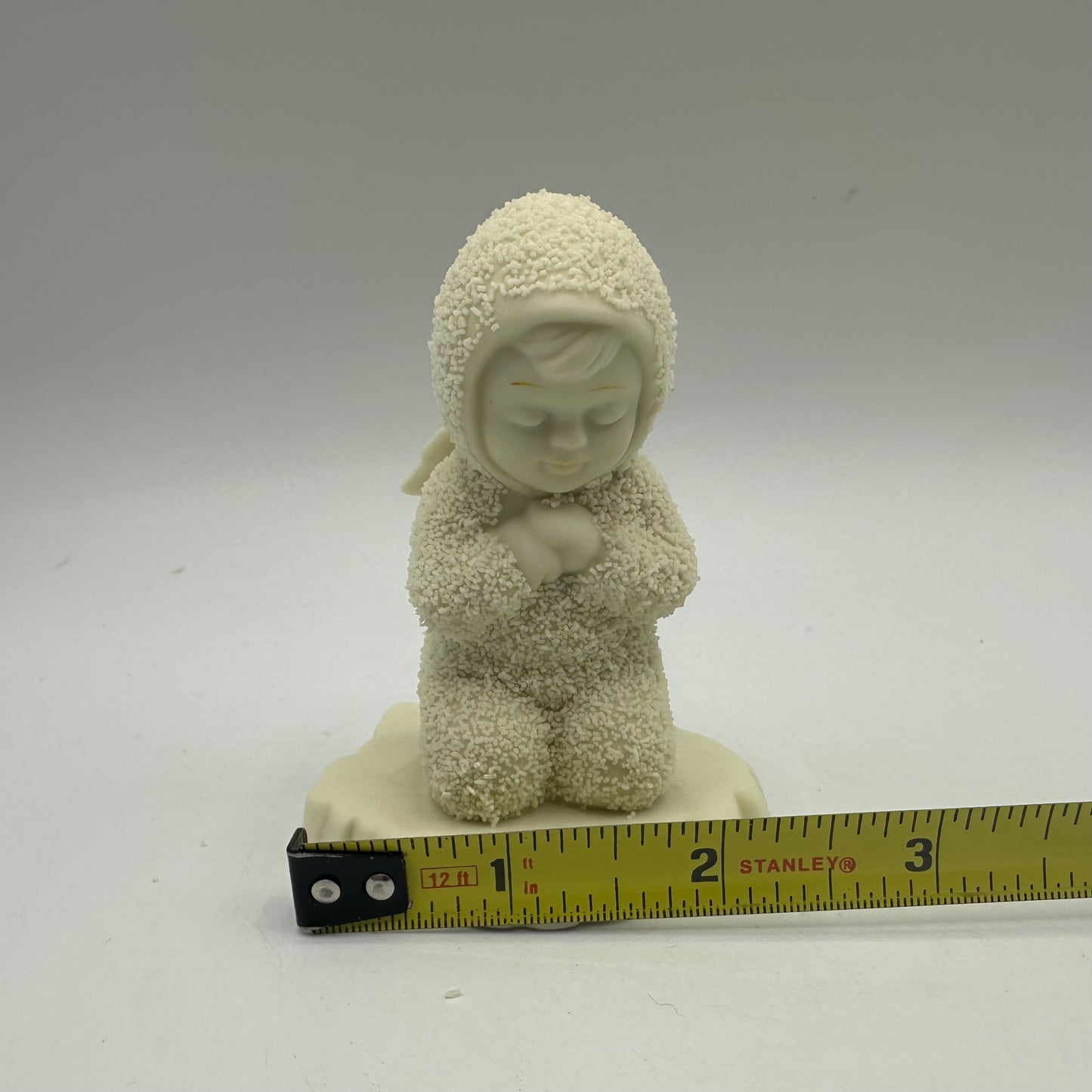 Snowbabies Now I Lay Me Down To Sleep Praying Angel Porcelain Figurine