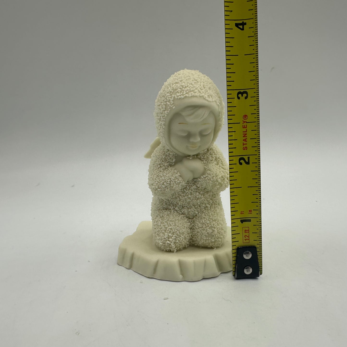Snowbabies Now I Lay Me Down To Sleep Praying Angel Porcelain Figurine