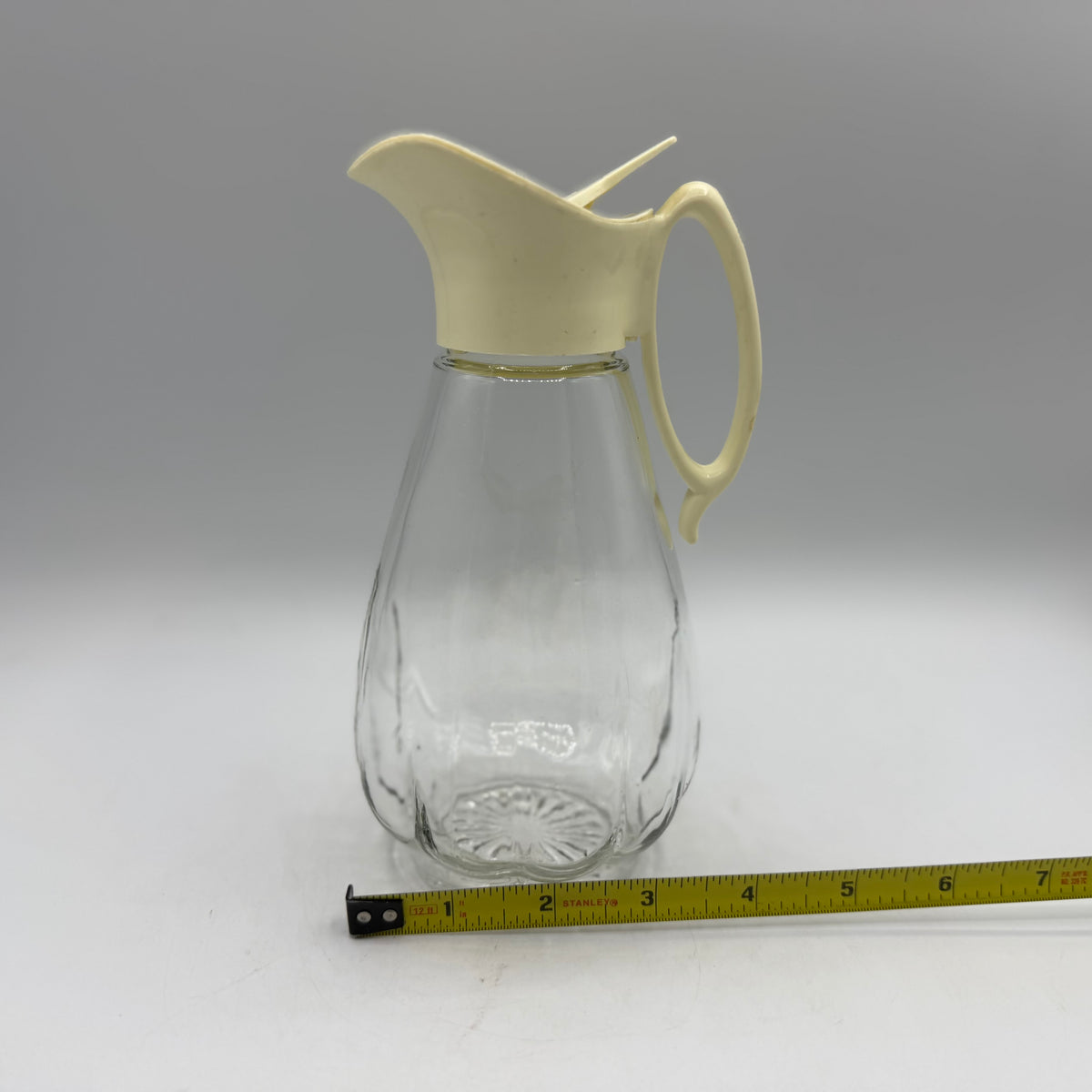 Log Cabin Glass Maple Syrup Dispenser, 1970s