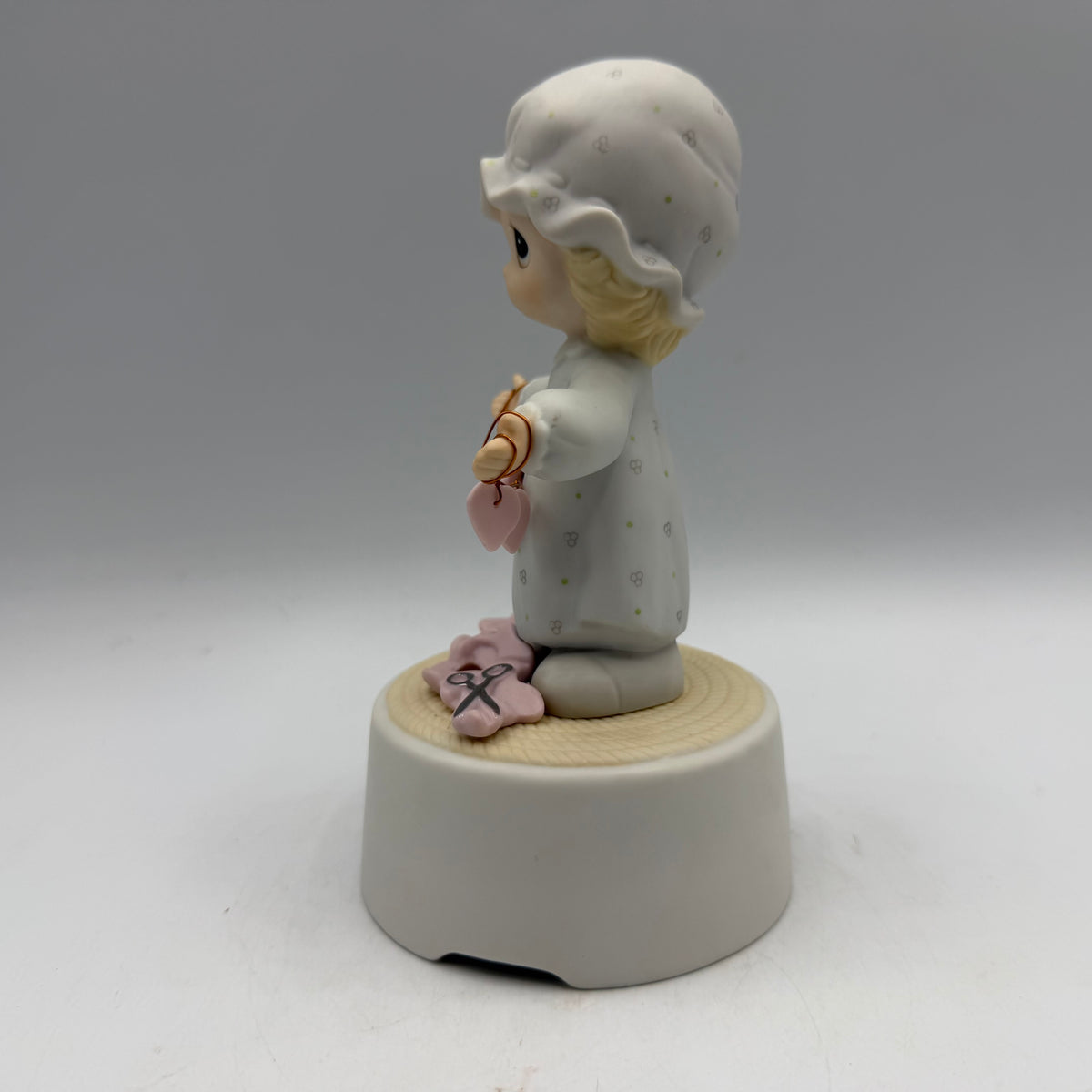 Precious Moments "You Have Touched So Many Hearts" Music Box #112577