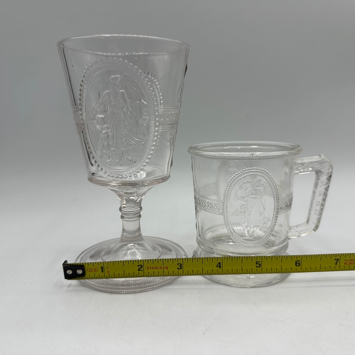 Richards & Hartley Glass Company Cupid & Venus Water Goblet , Mug Lot