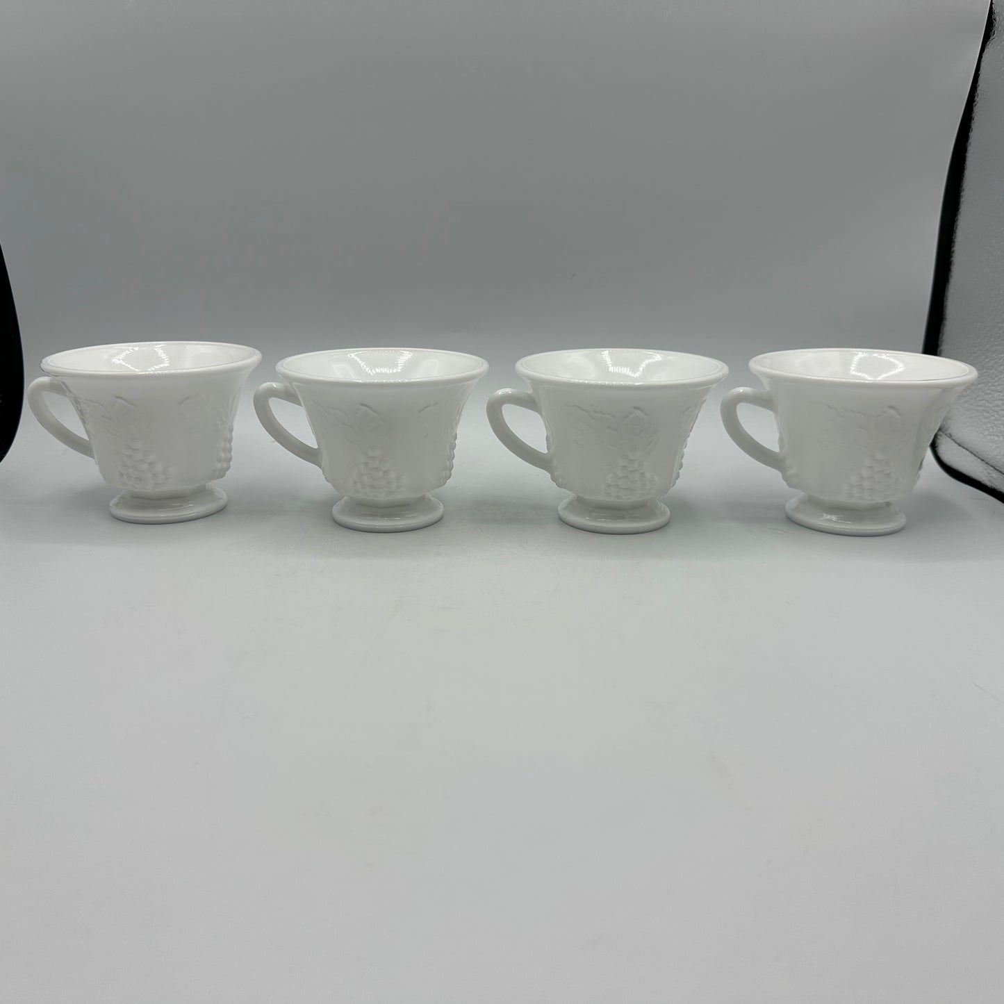 Indiana Glass Colony Harvest Snack Plates and Cup,Set of 4
