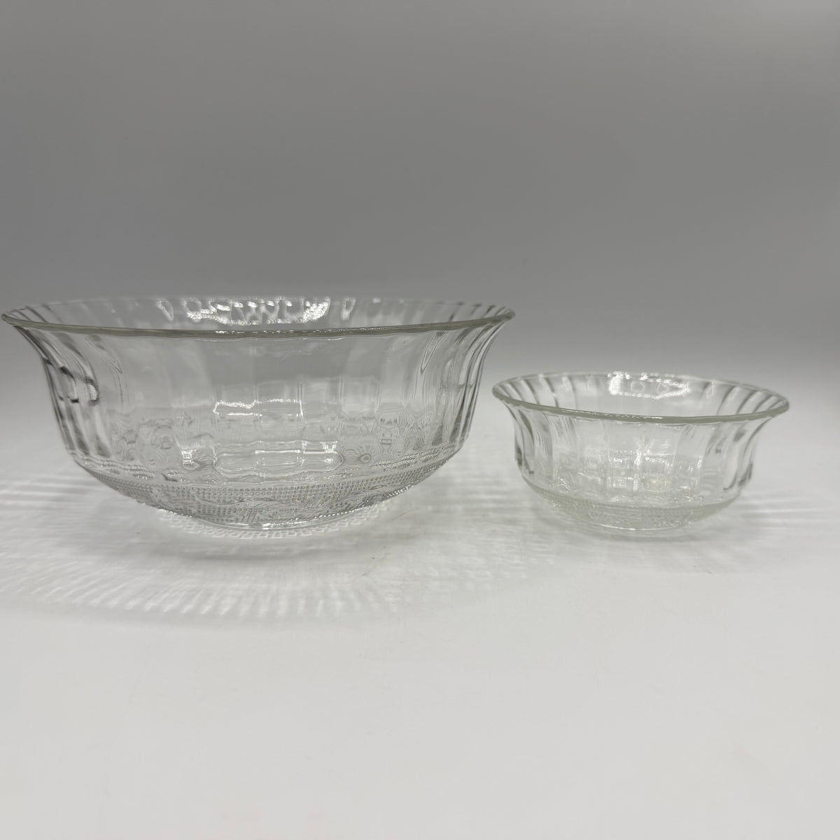 KIG Malaysia Glass Bowls Sandwich Pattern, Set of 2