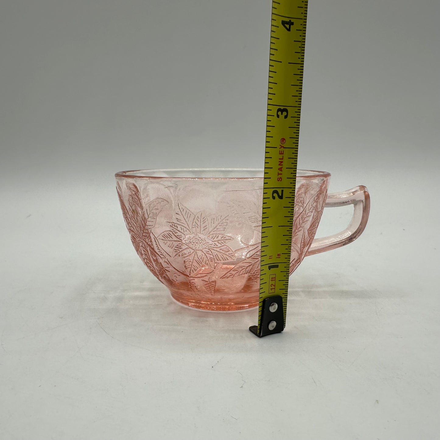 Jeannette Floral Poinsettia Pink Cup