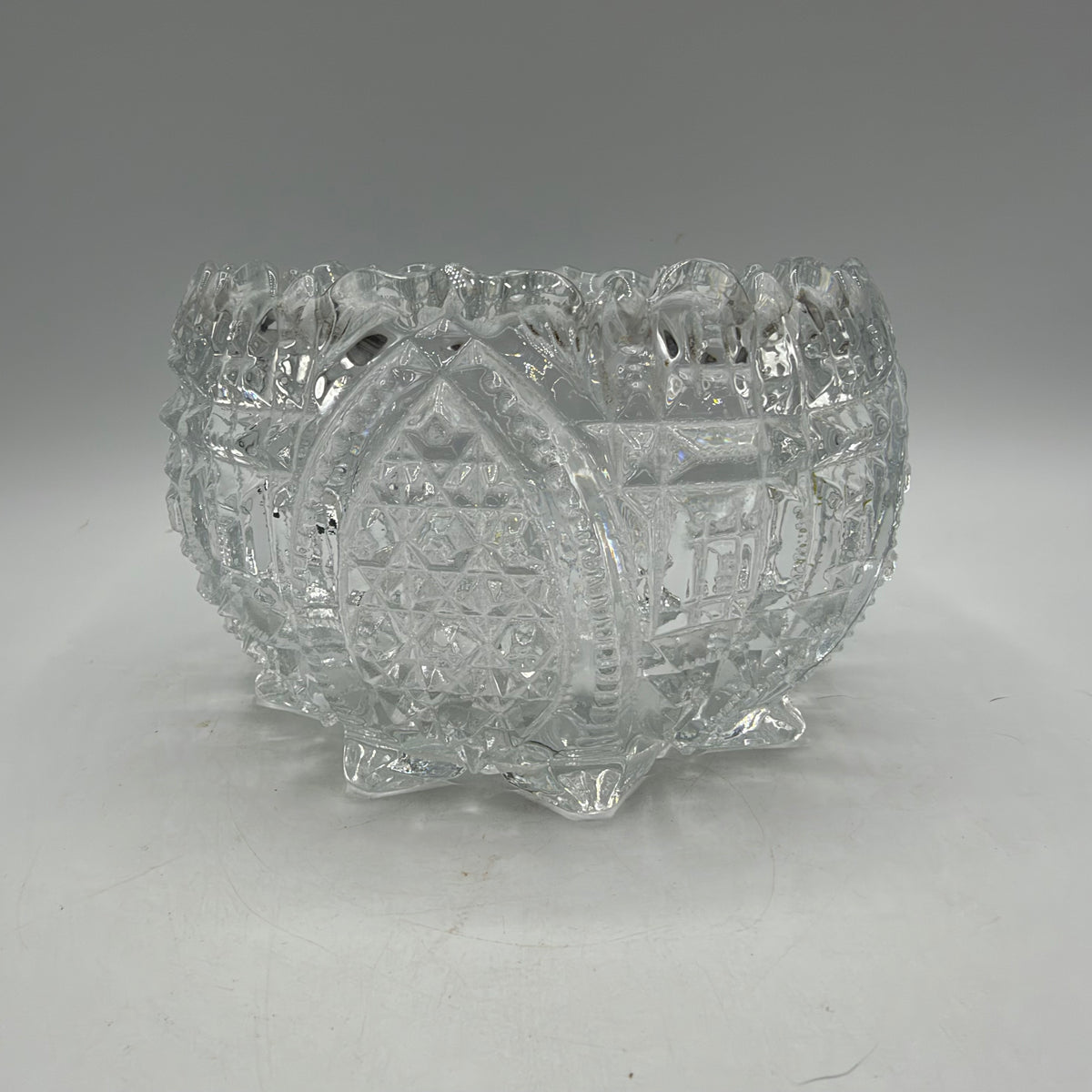 Higbee Fortuna EAPG Glass Candy Nut Bowl