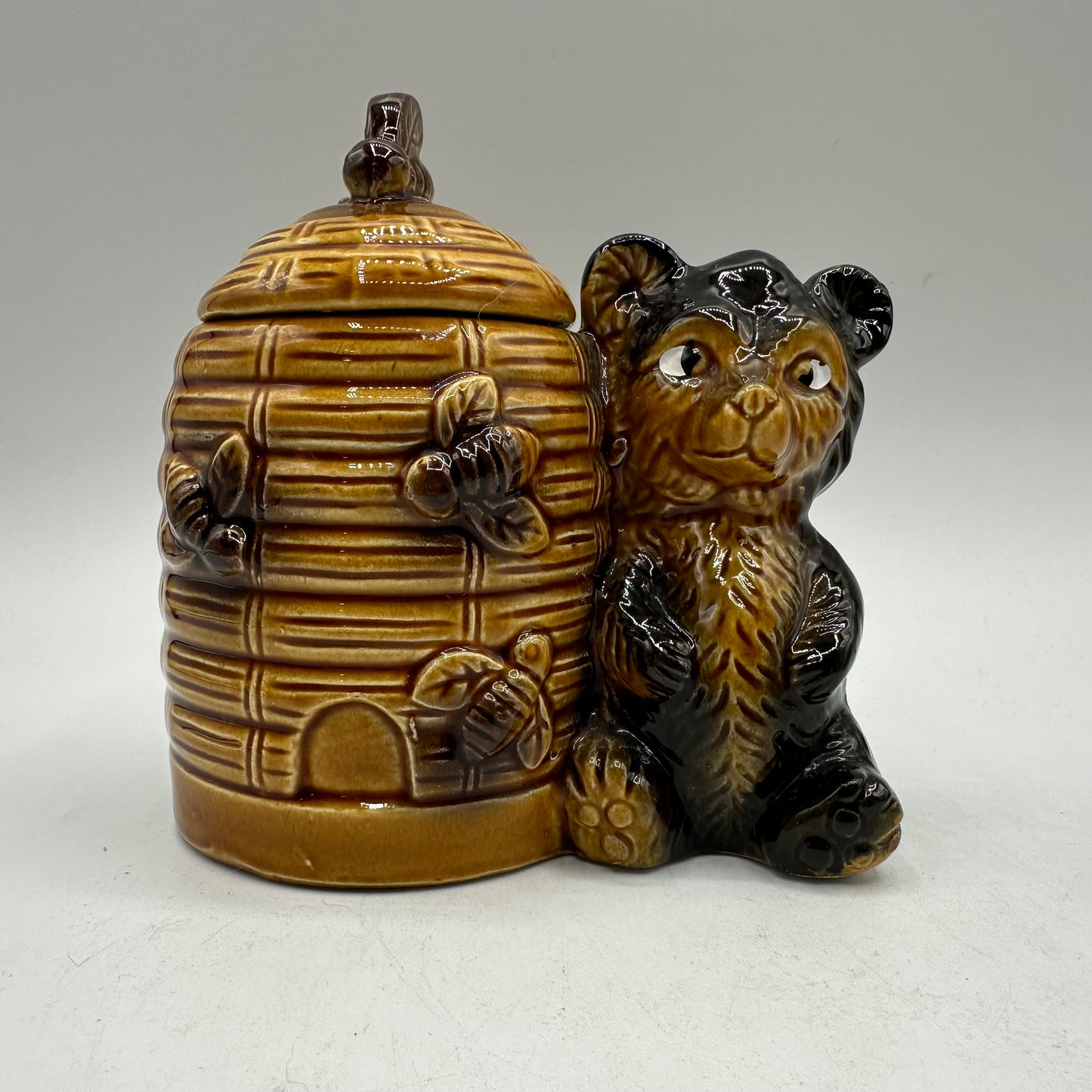 Armbee Ceramic Bear and Honey Pot With Honey Dipper