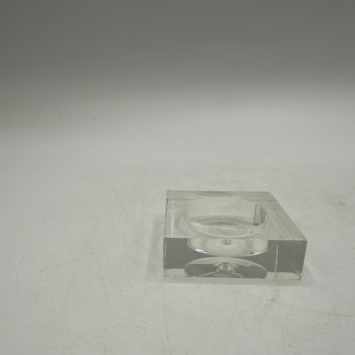 Acrylic Square Sphere Holder 1 1/5", Set of 4