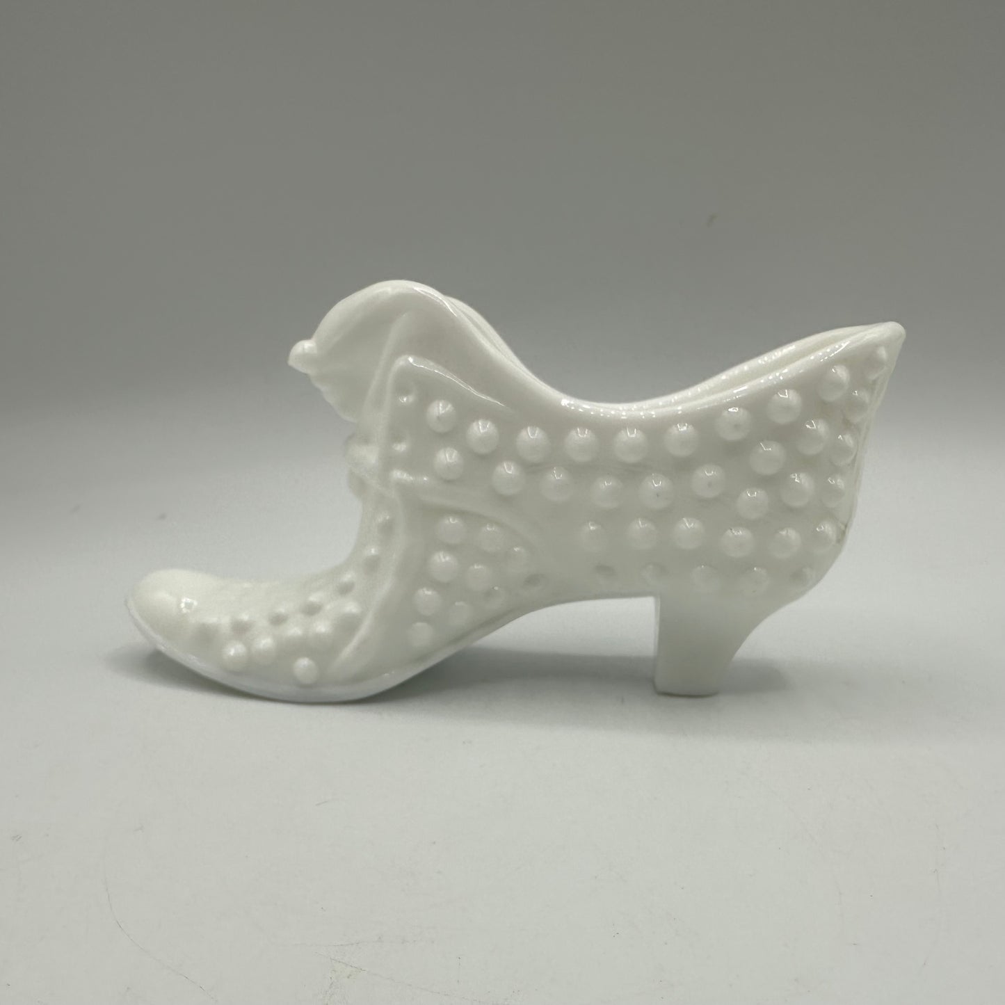 Fenton Milk Glass Hobnail Cat Shoe, Unmarked