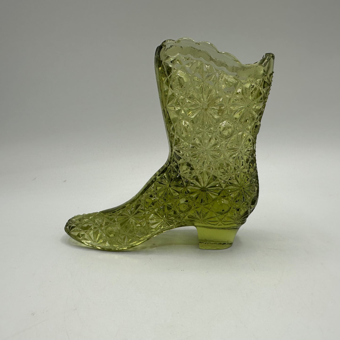 Fenton Avocado Green Boot, Daisy & Button Pattern