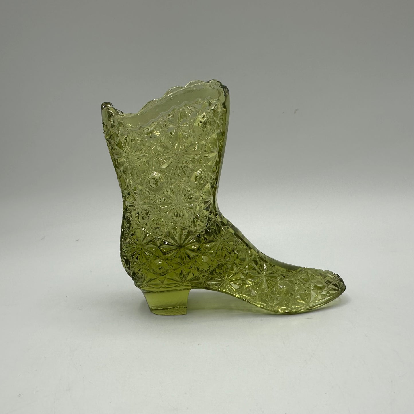 Fenton Avocado Green Boot, Daisy & Button Pattern